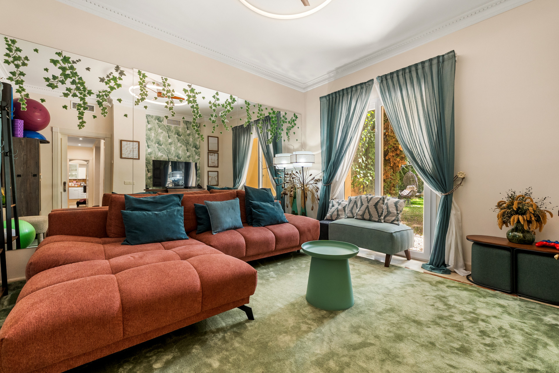 Villa de 5 dormitorios en Nueva Andalucia