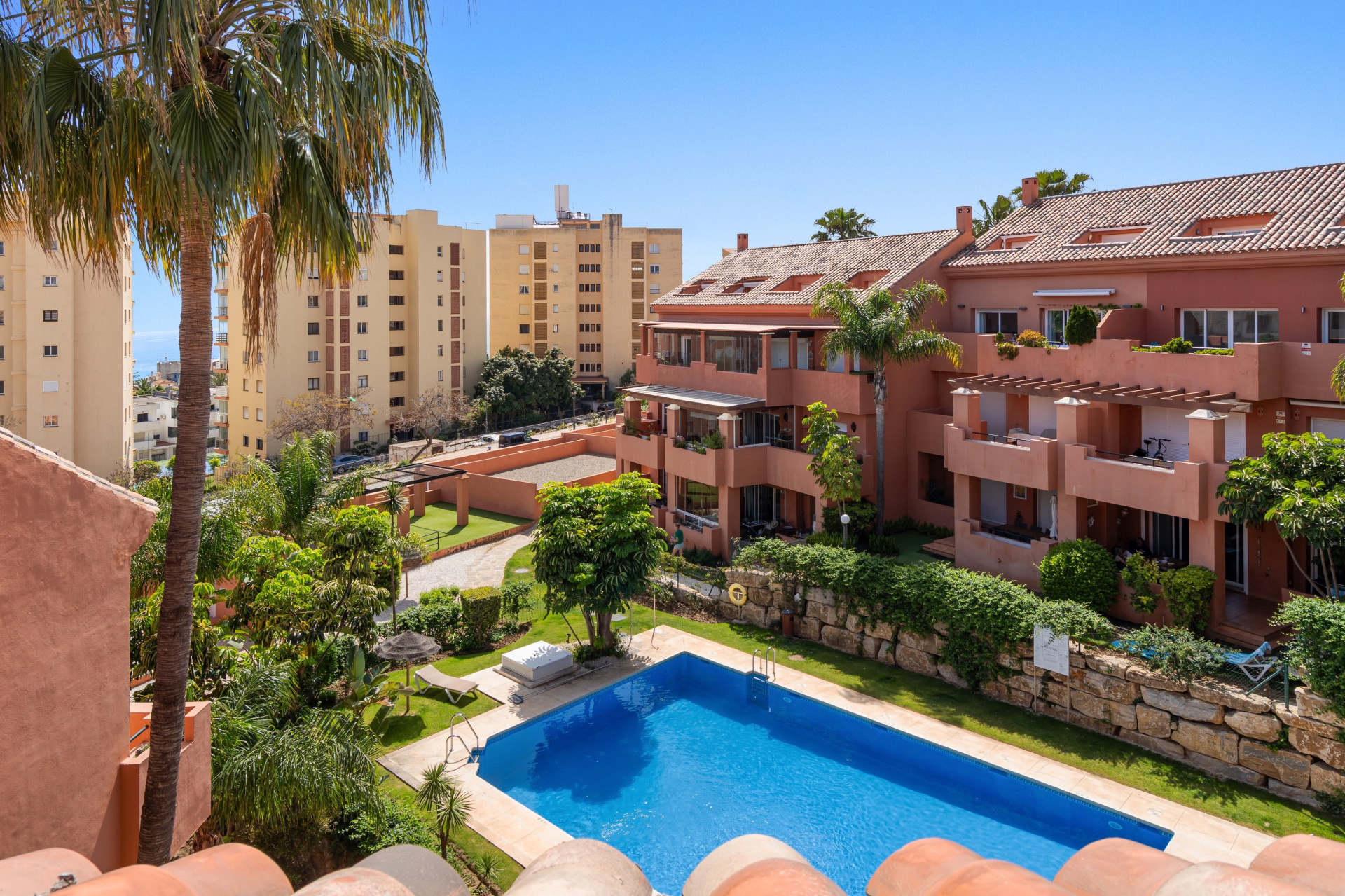 Duplex Penthouse in Estepona
