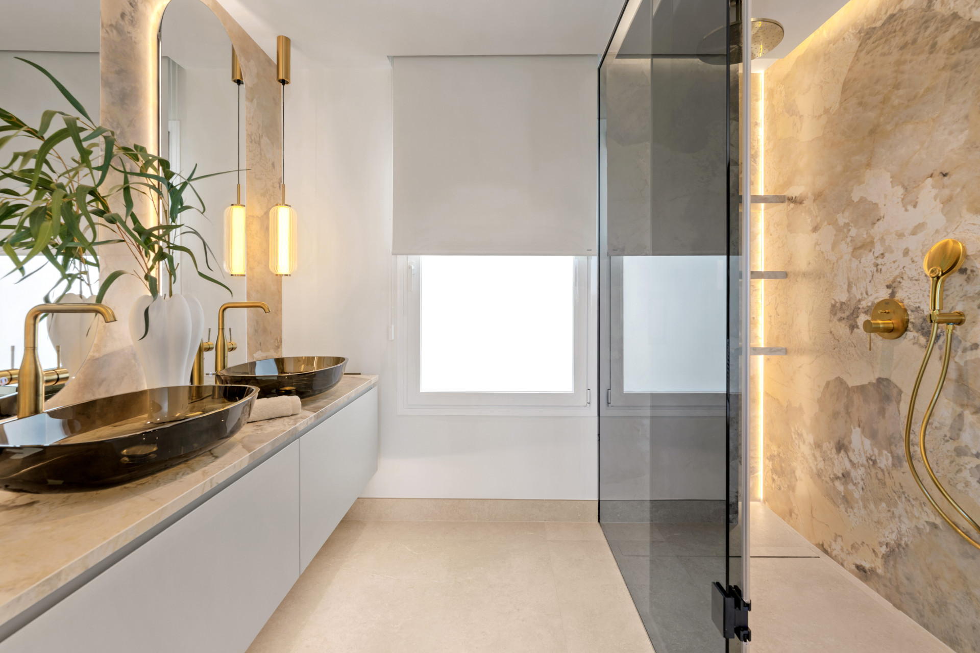 Fronline Beach Renovated Apartament, Sea Views, Costalita
