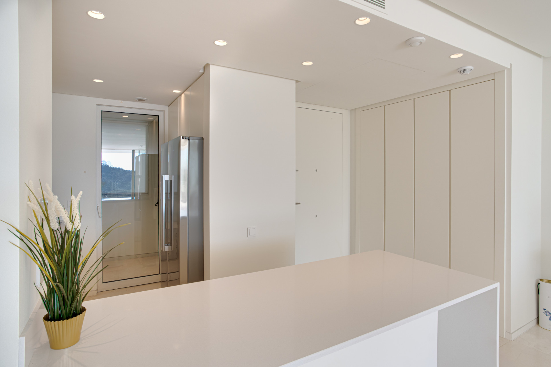 Beautiful two bedroom, south east facing apartment located in the exclusive Urbanisation Palo Alto