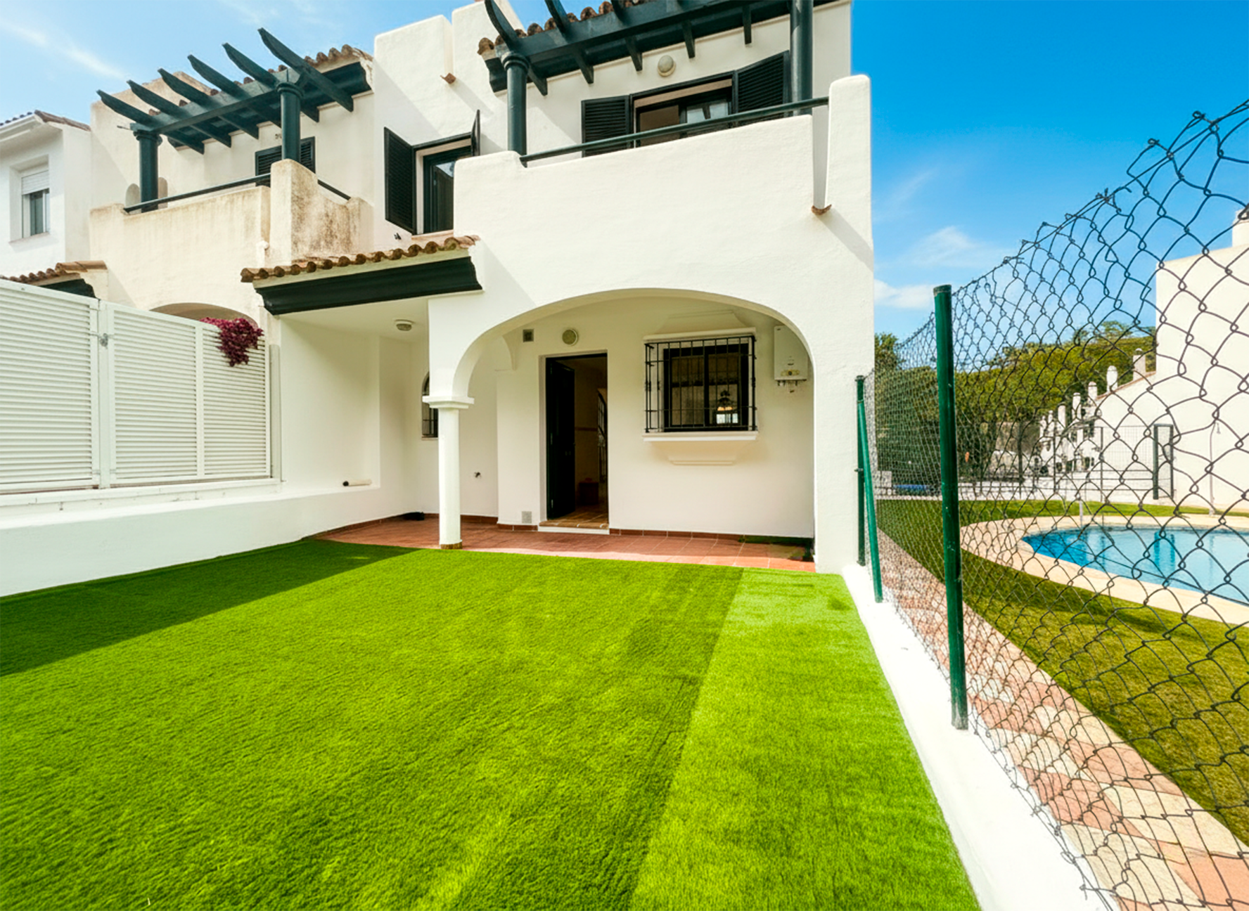 Town House · Los Hidalgos — 1