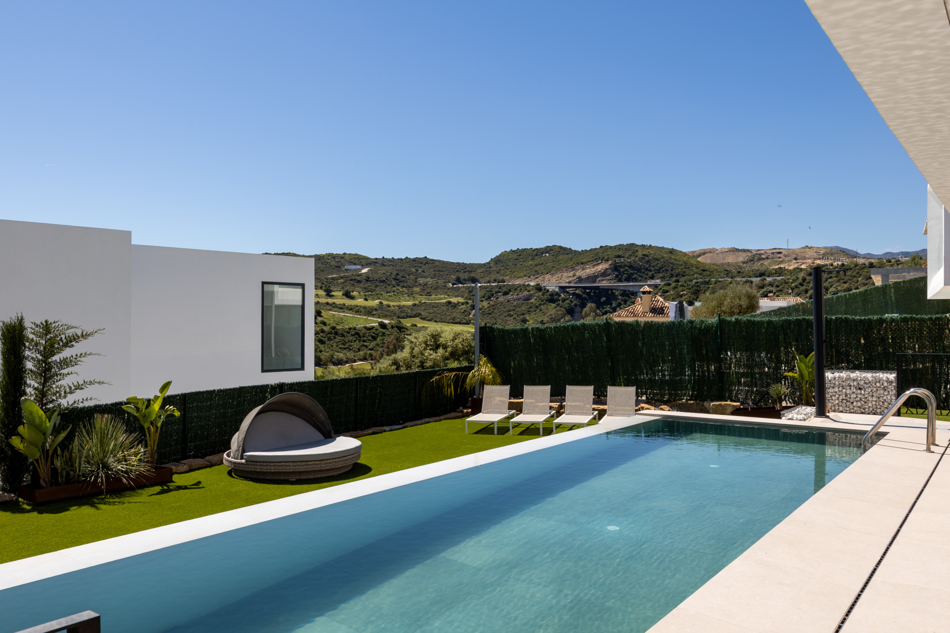 Villa · Estepona West thumbnail 2