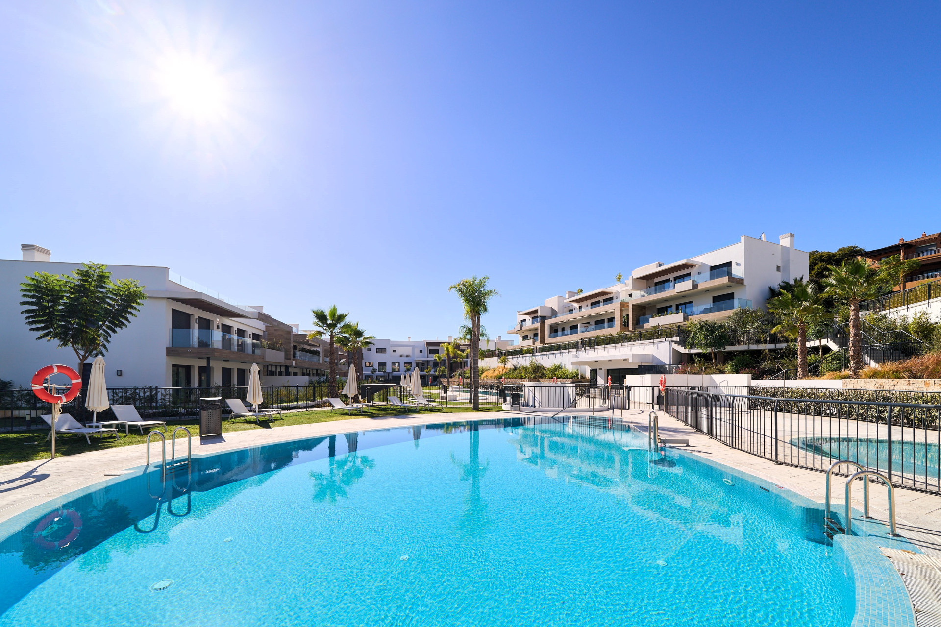 Apartment · Estepona East thumbnail 3