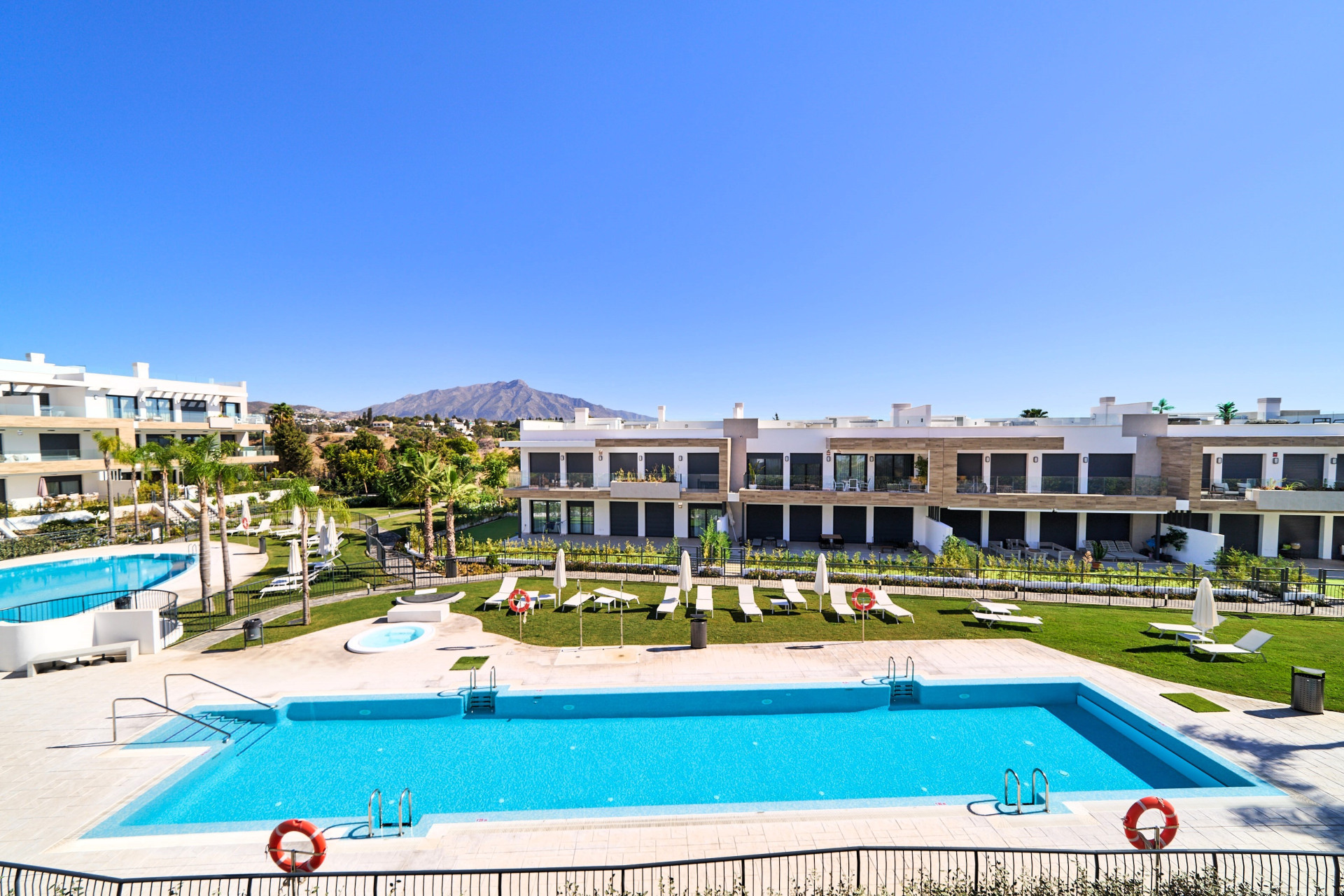 Apartment · Estepona East thumbnail 4