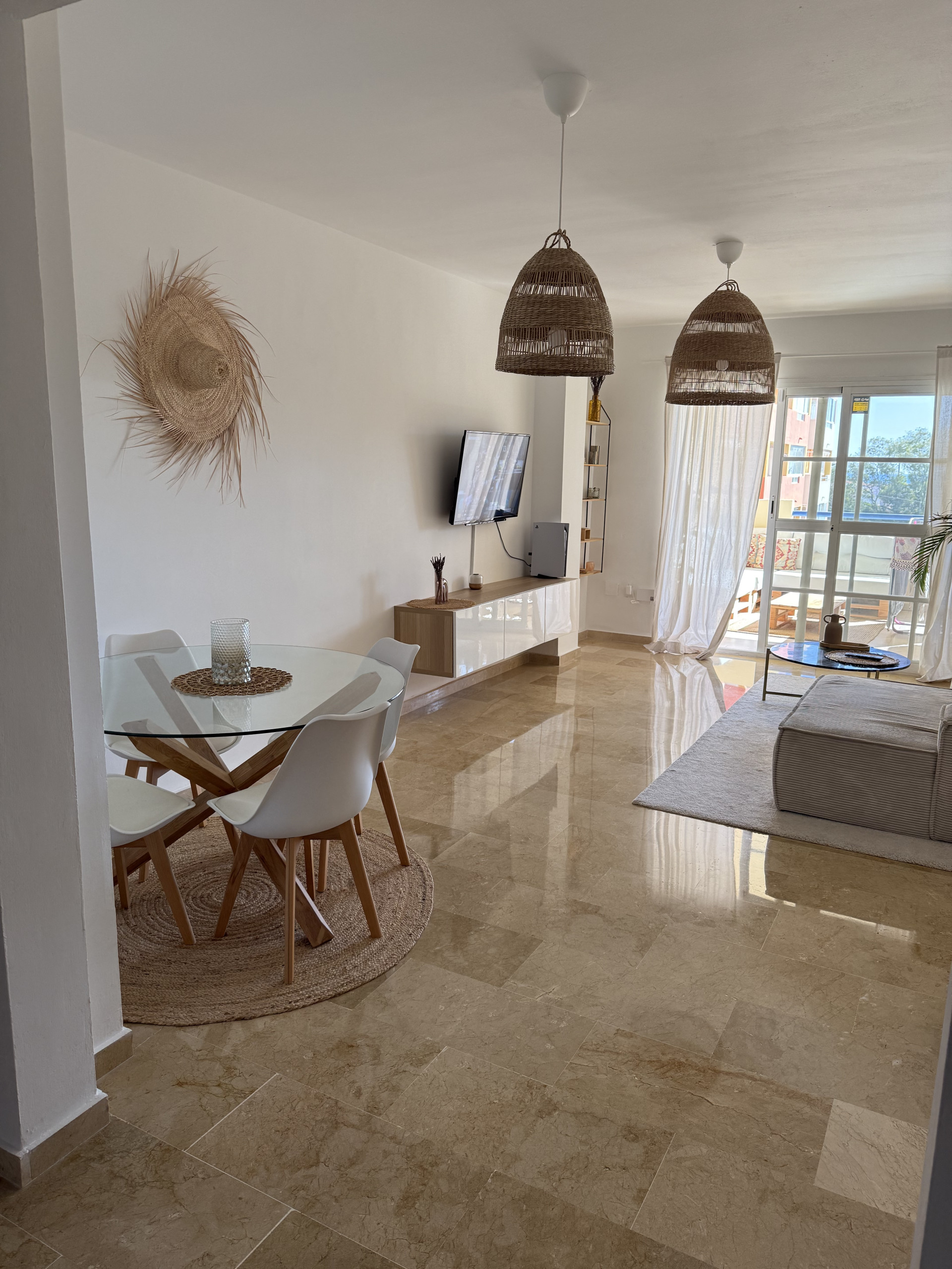 Apartment · Estepona East thumbnail 3