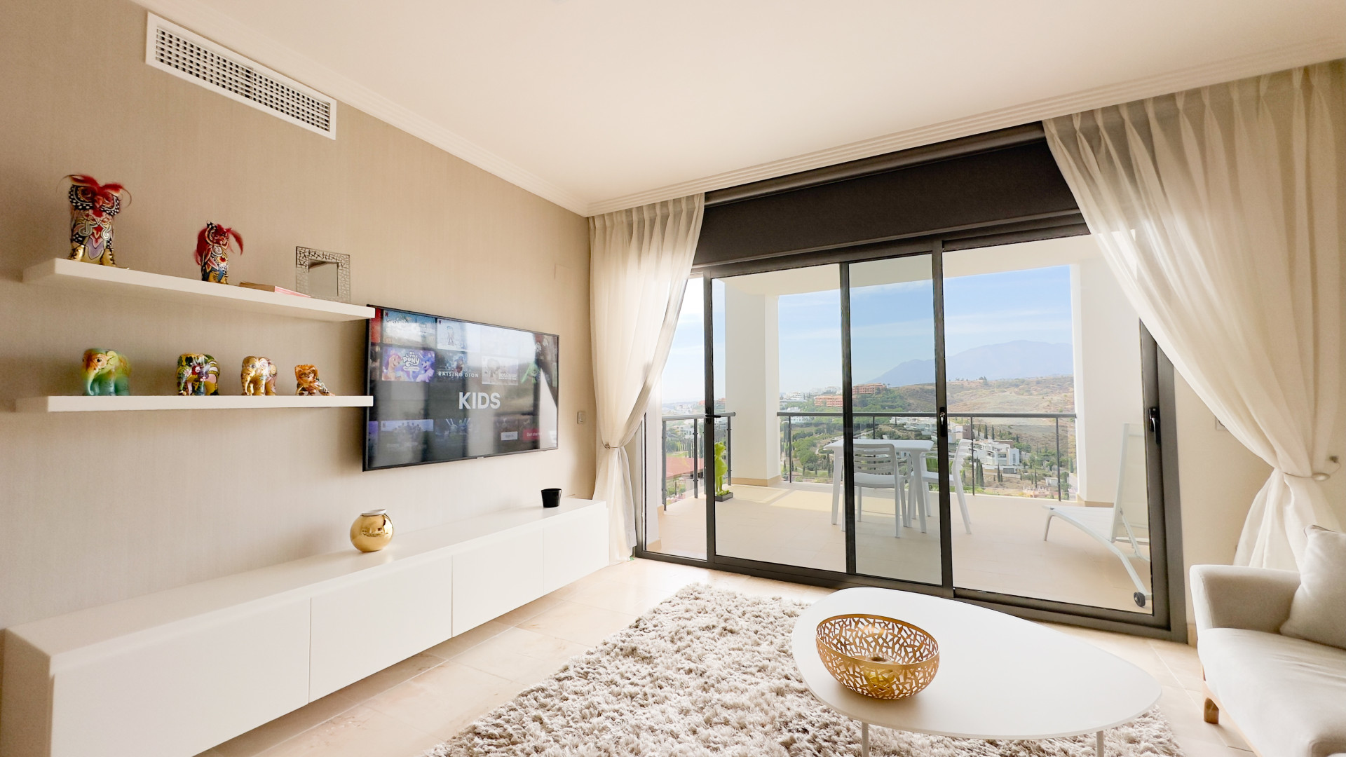 Apartment · Benahavis Centro — 1