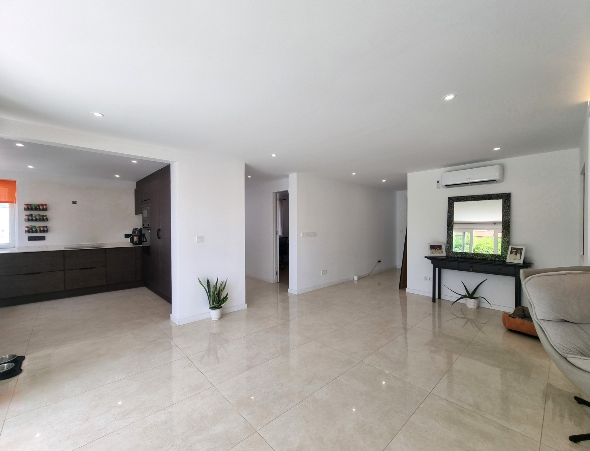 Semi Detached House · Calypso thumbnail 4