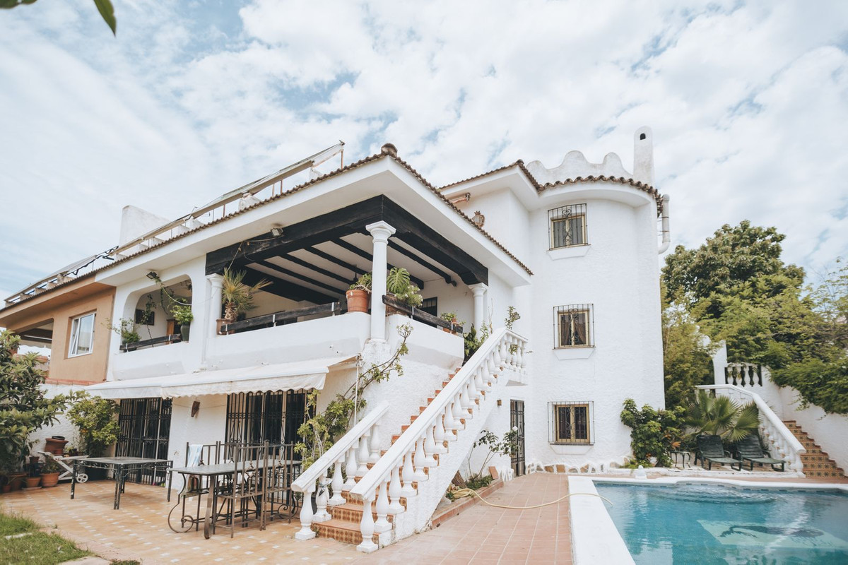 Villa · Marbella — 1