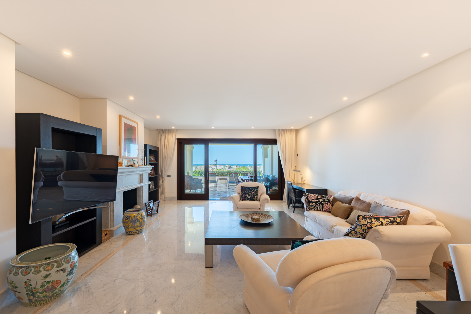 Ground Floor Apartment · Marbella Este thumbnail 3