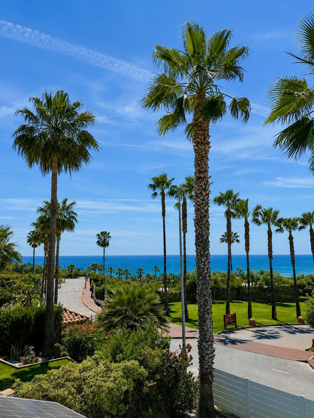 Semi Detached House · Marbella Este thumbnail 2