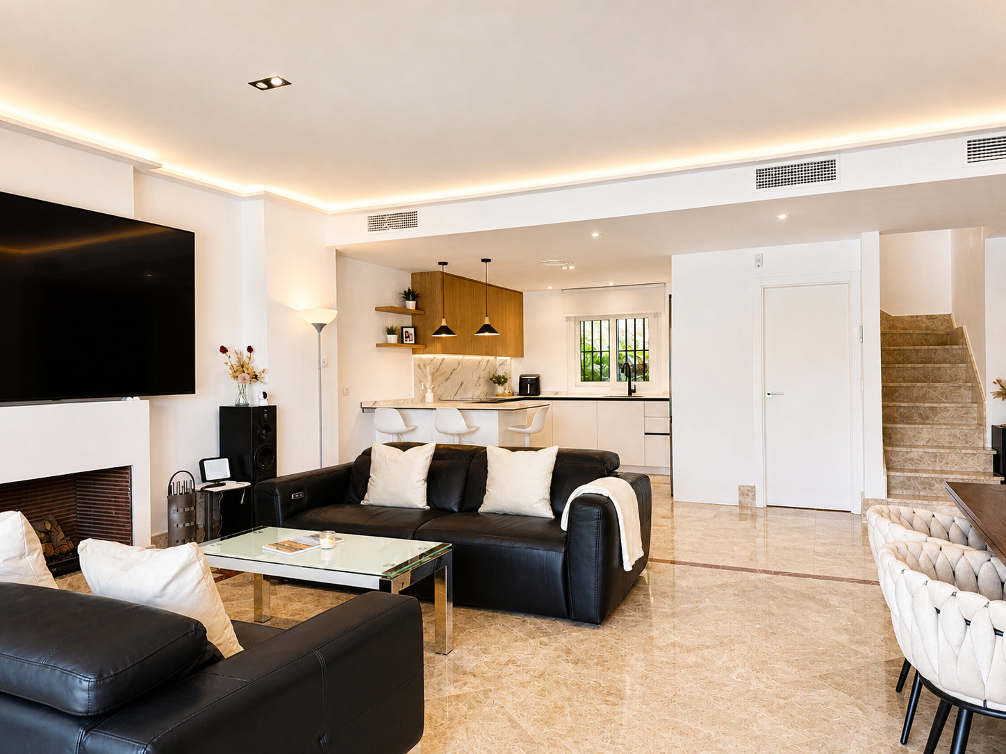 Semi Detached House · Marbella Este thumbnail 4