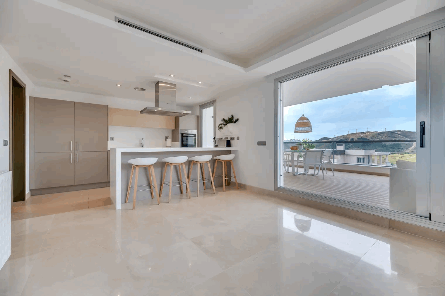 Ground Floor Apartment · Los Arqueros thumbnail 2