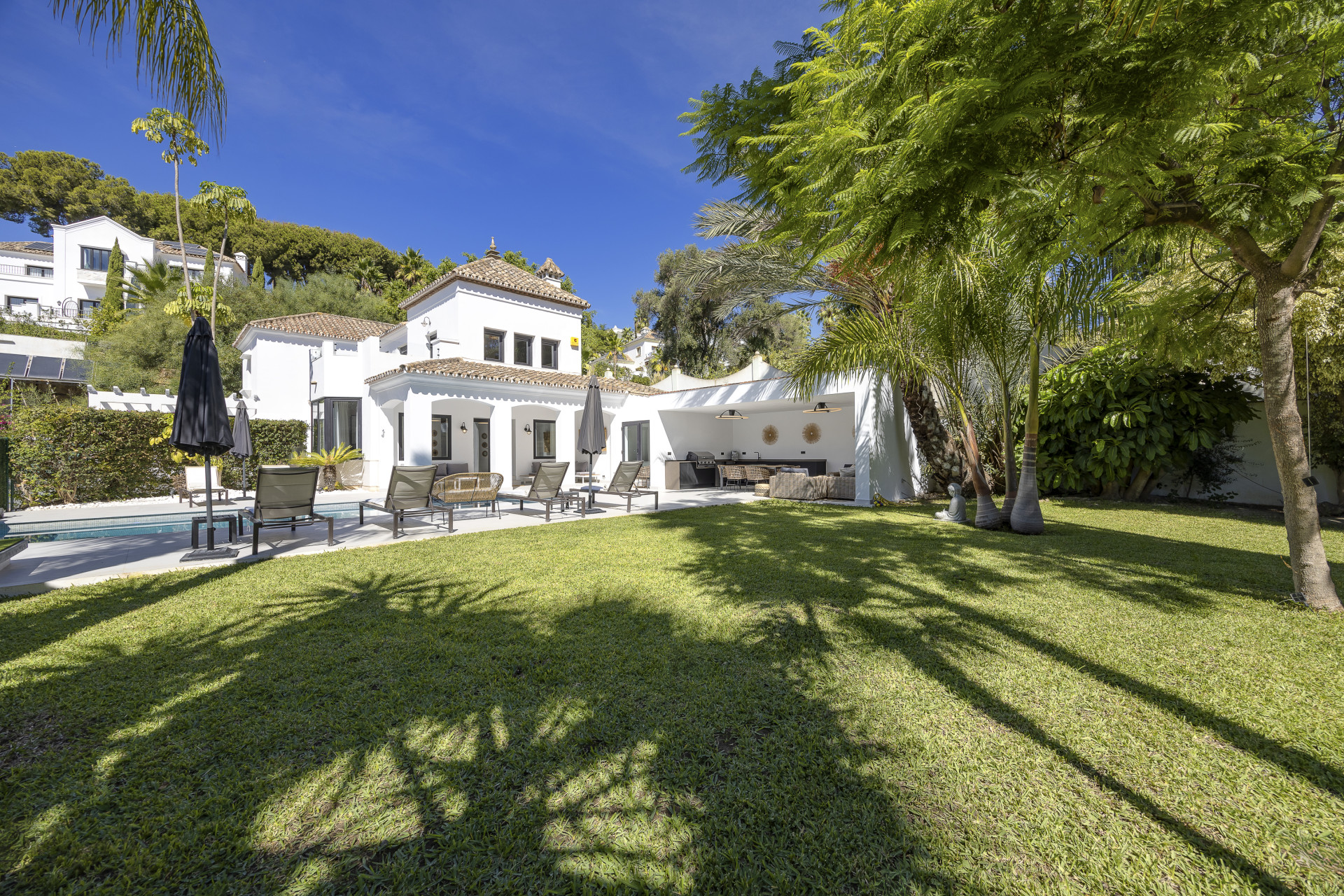 Villa · Paraiso Alto — 1
