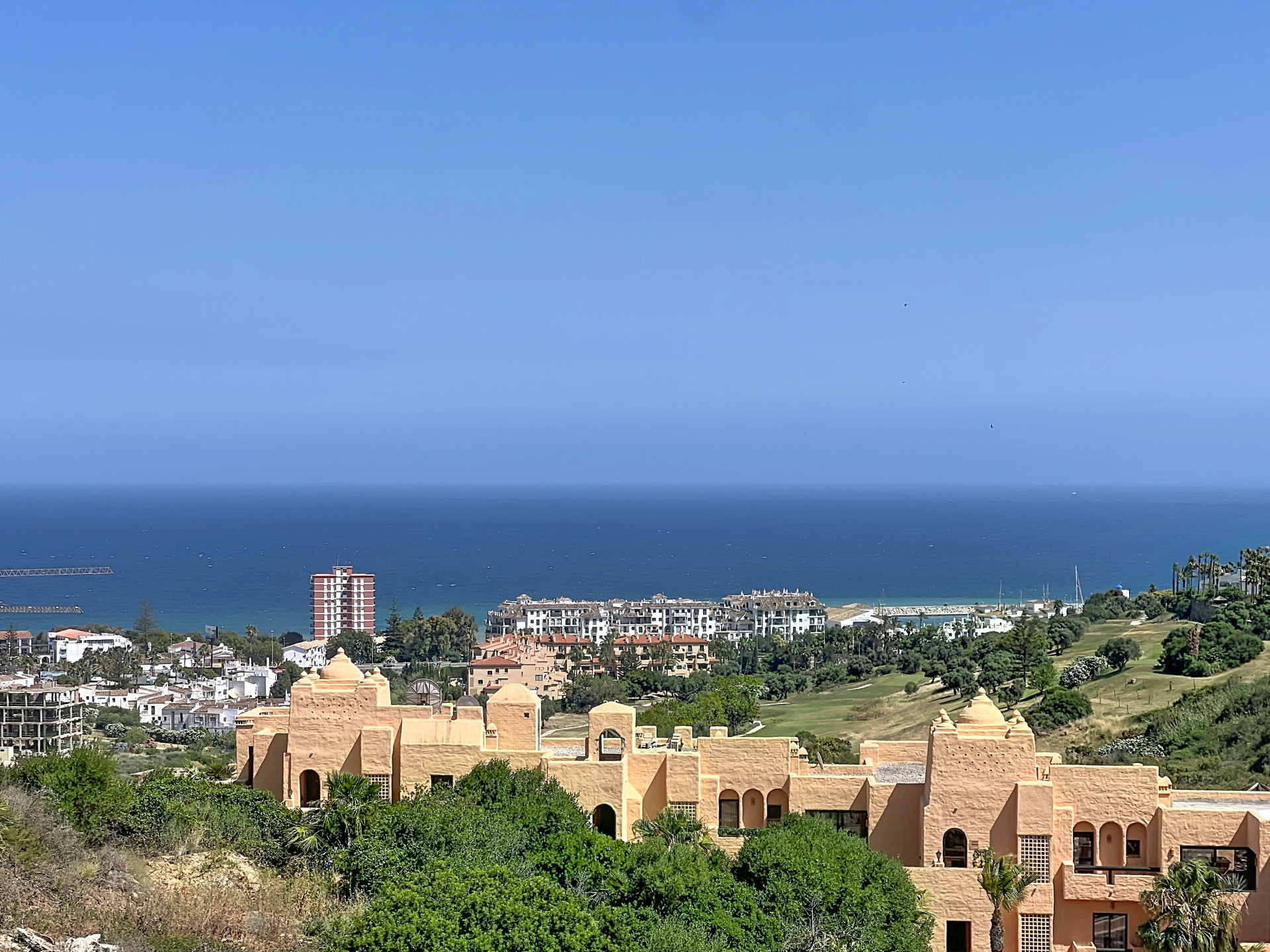 Apartment · Coto Real — 1