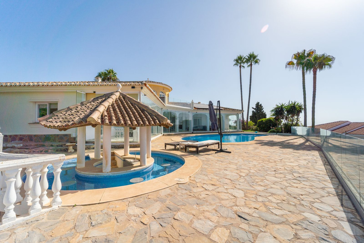 Villa thumbnail 3