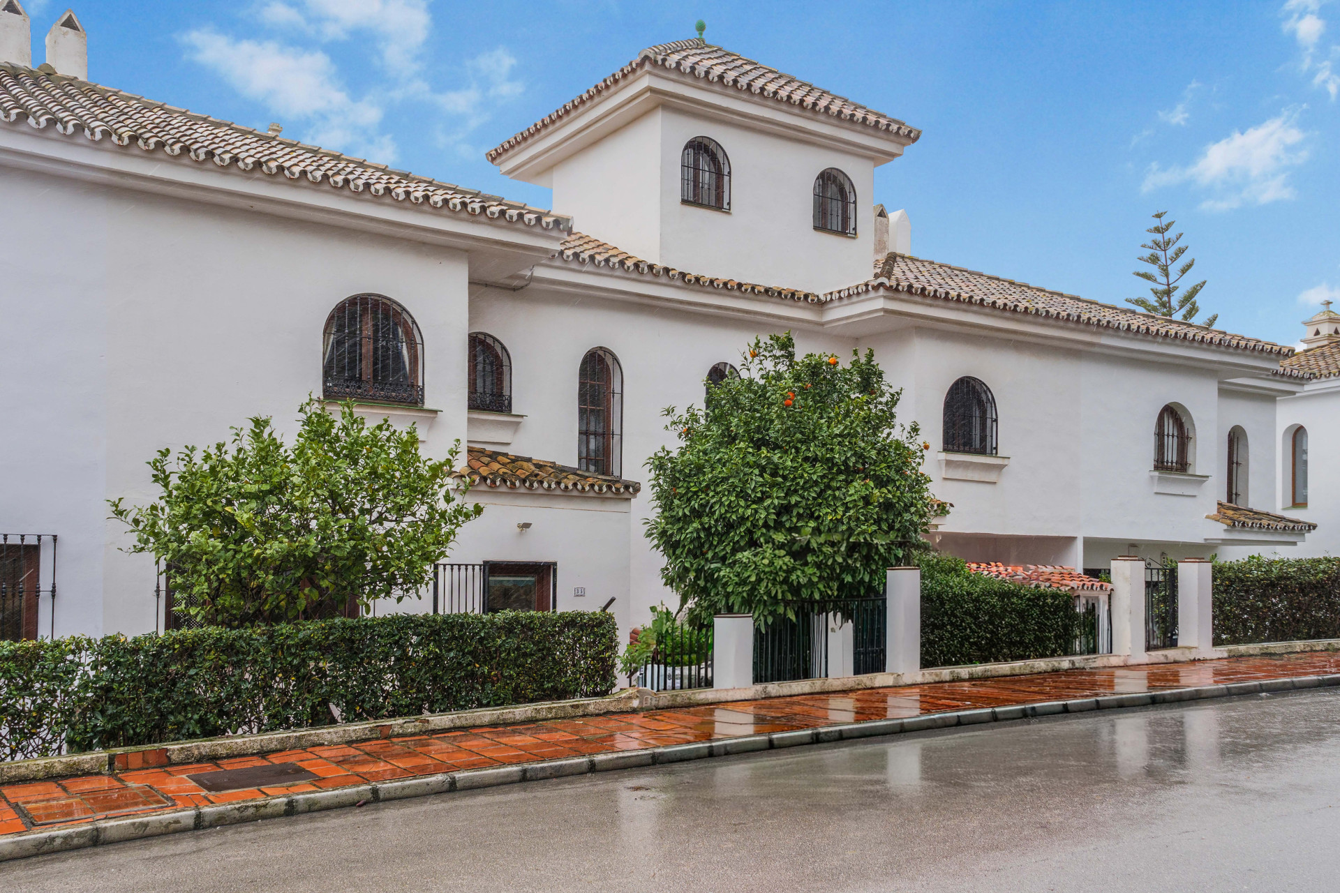 Town House · La Duquesa thumbnail 3