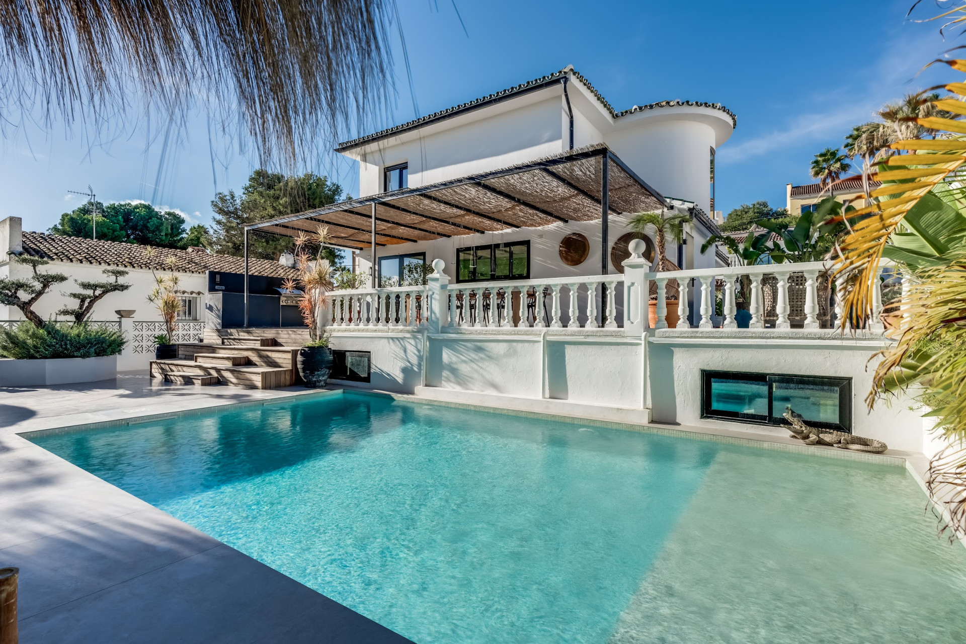Villa · Nueva Andalucia — 1