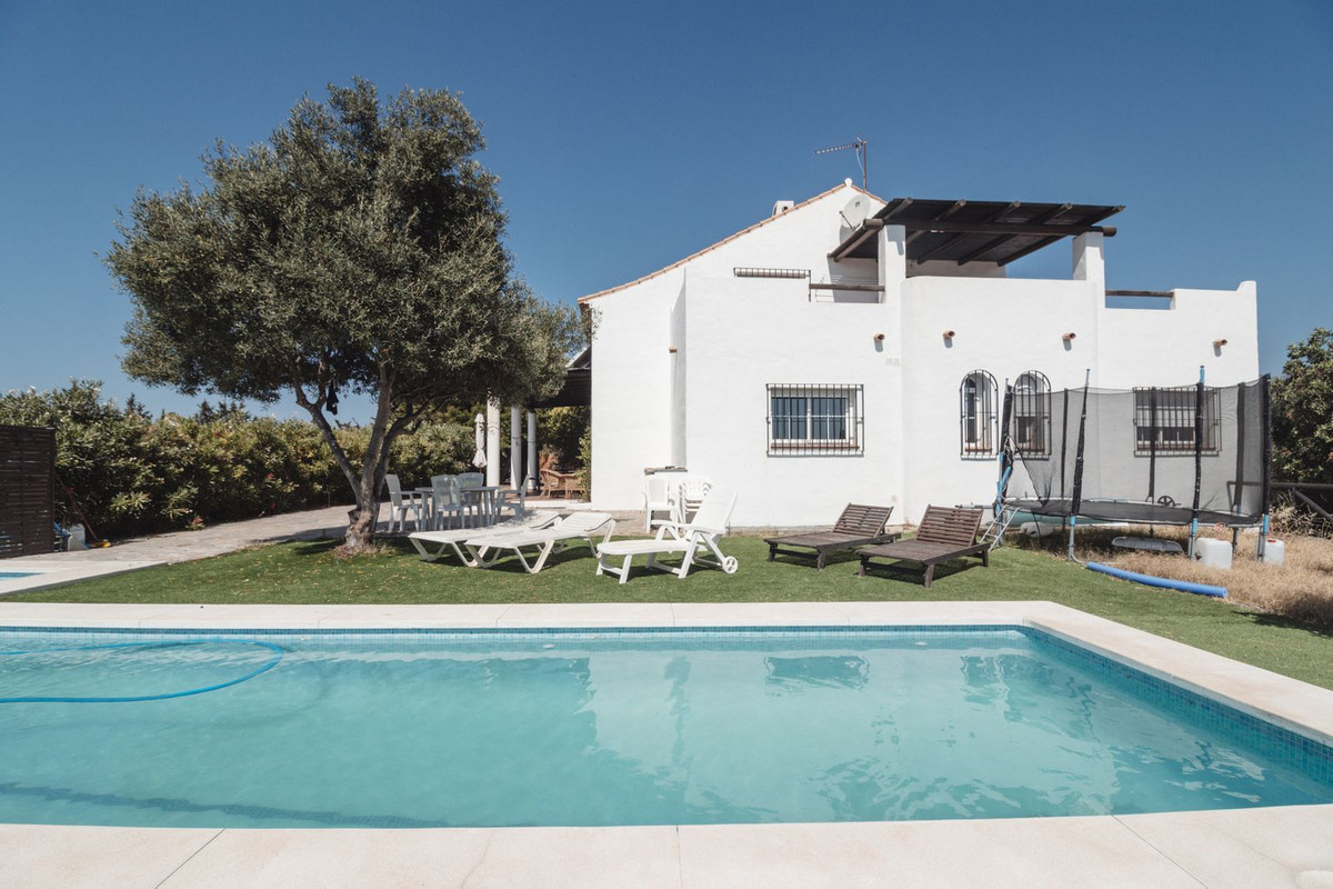 Villa thumbnail 2