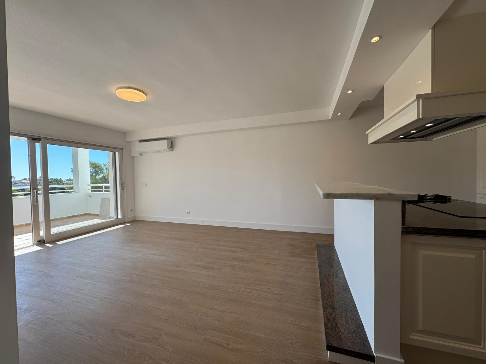 Apartment · Estepona East thumbnail 2