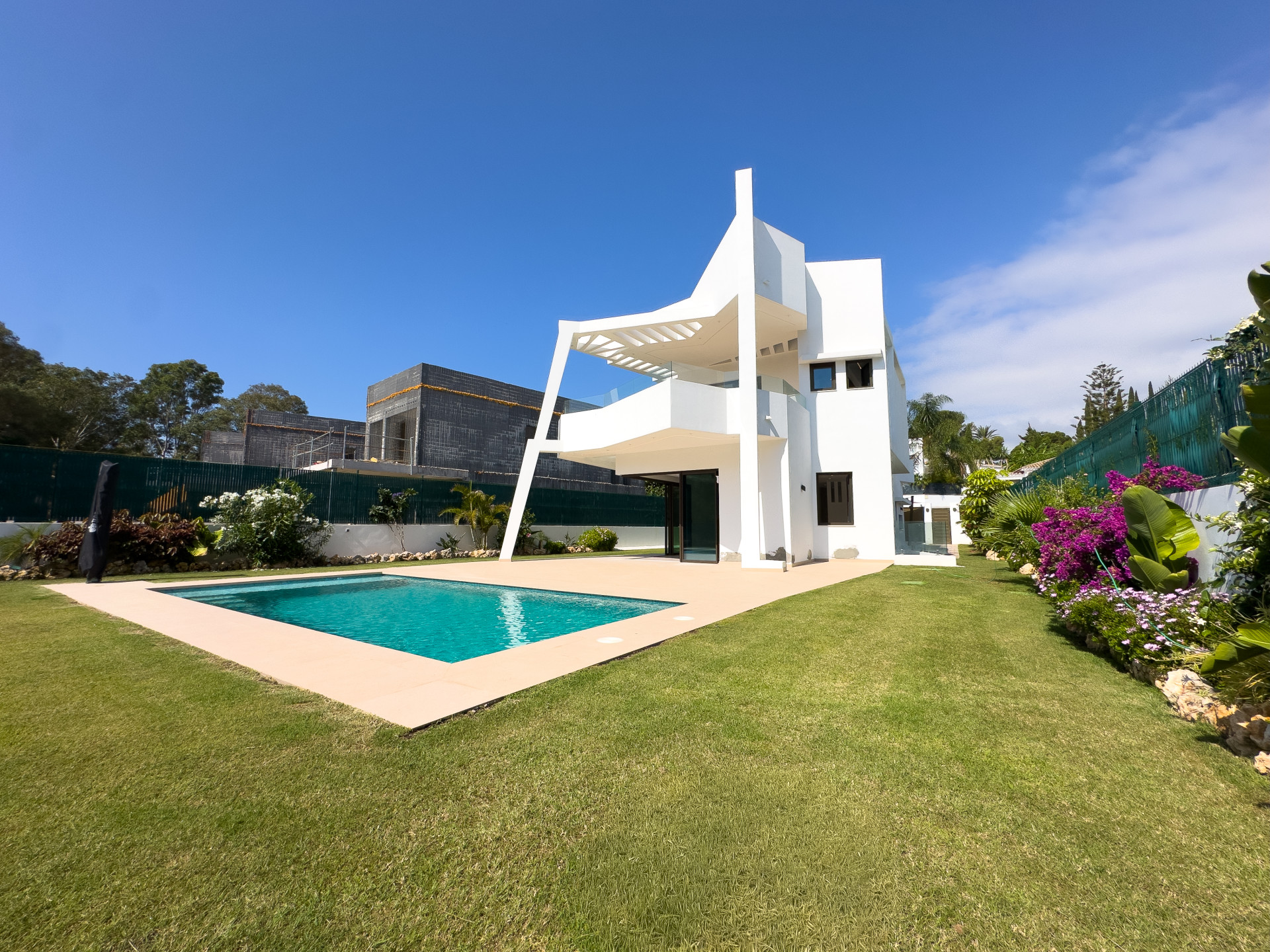 Villa · Estepona East thumbnail 4