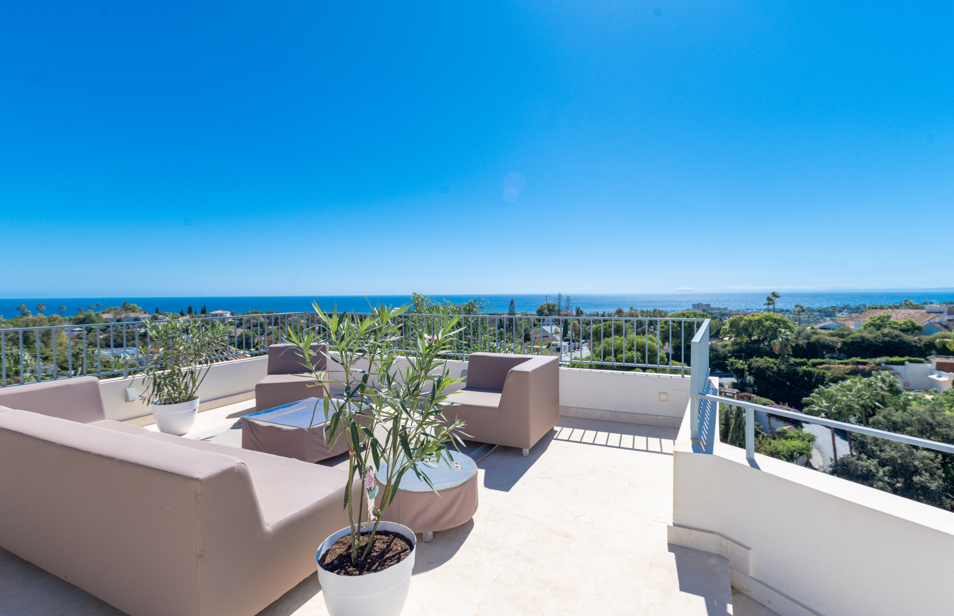 Villa te Marbella East 1