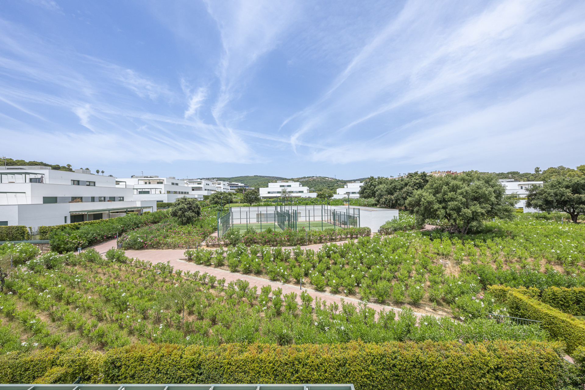 Contemporary 3 Bedroom Penthouse in Senda Chica, Sotogrande — photo 8