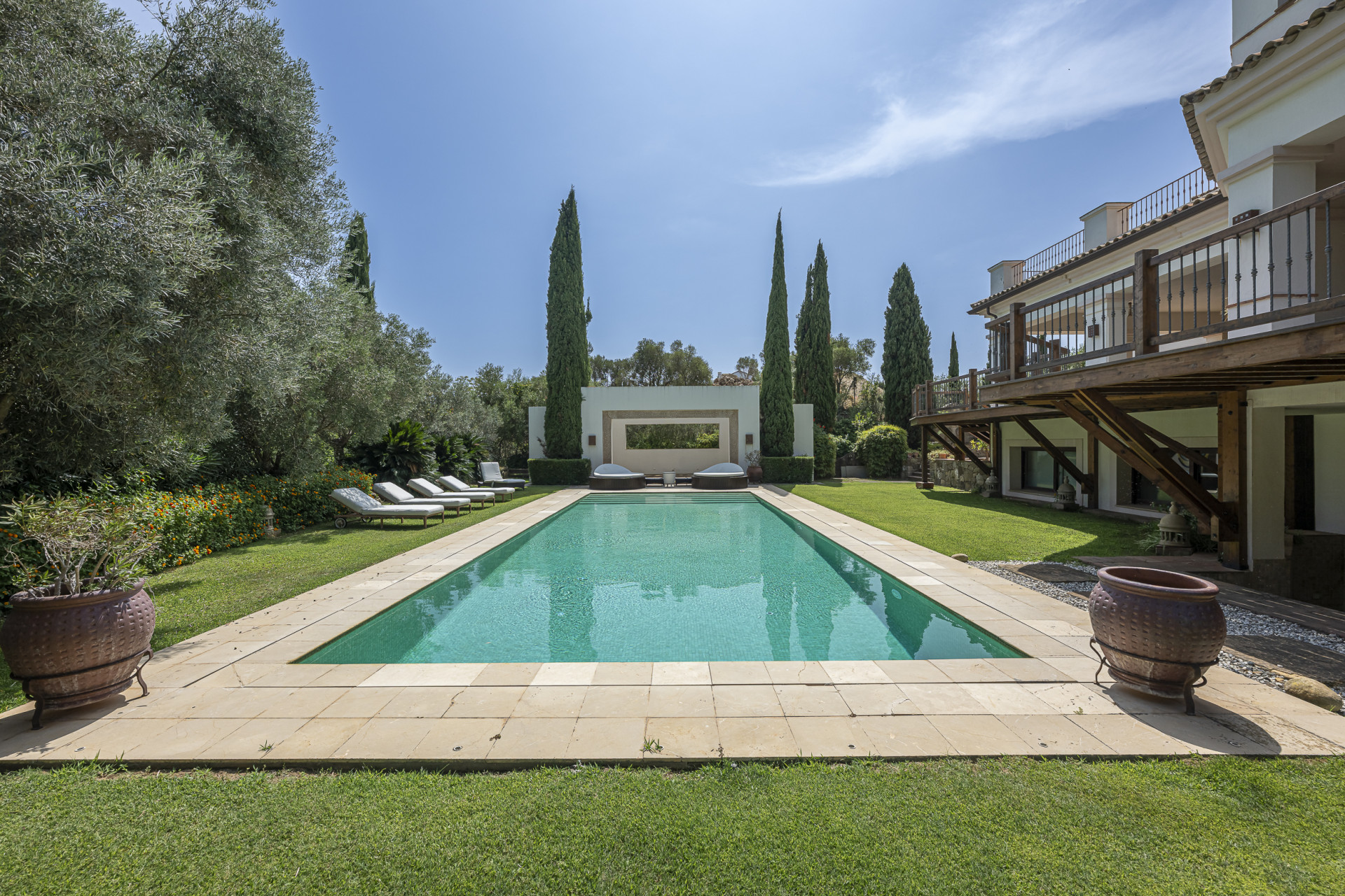 Courtyard Villa With Heated Pool And Cinema In Sotogrande Alto — Gallery Photo 17 — Ref RHS55 Courtyard Villa With Heated Pool And Cinema In Sotogrande Alto — Gallery Photo 17 — Ref RHS55