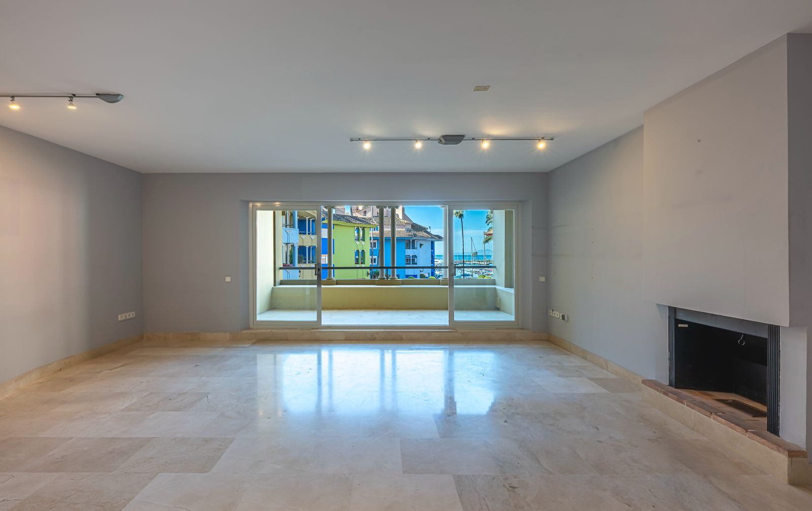 Apartment for sale in Sotogrande, Costa del Sol