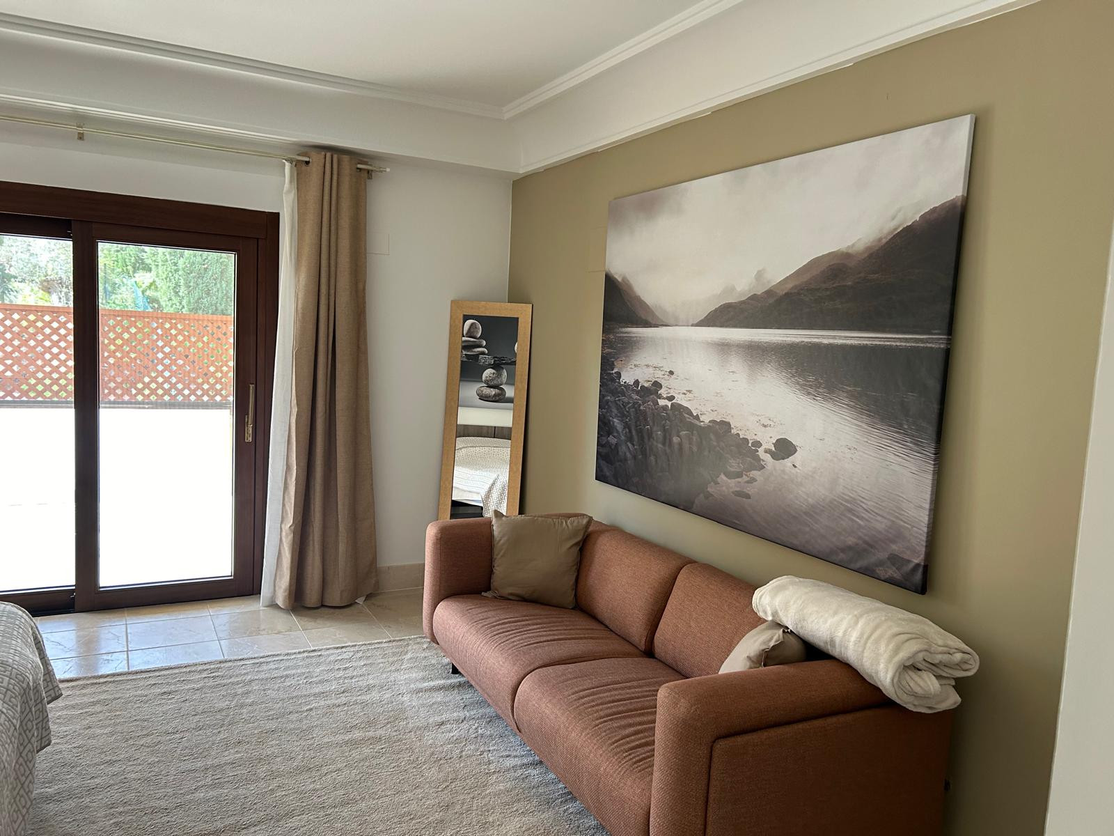 Beautiful ground floor apartment in Avenida de los Cortijos