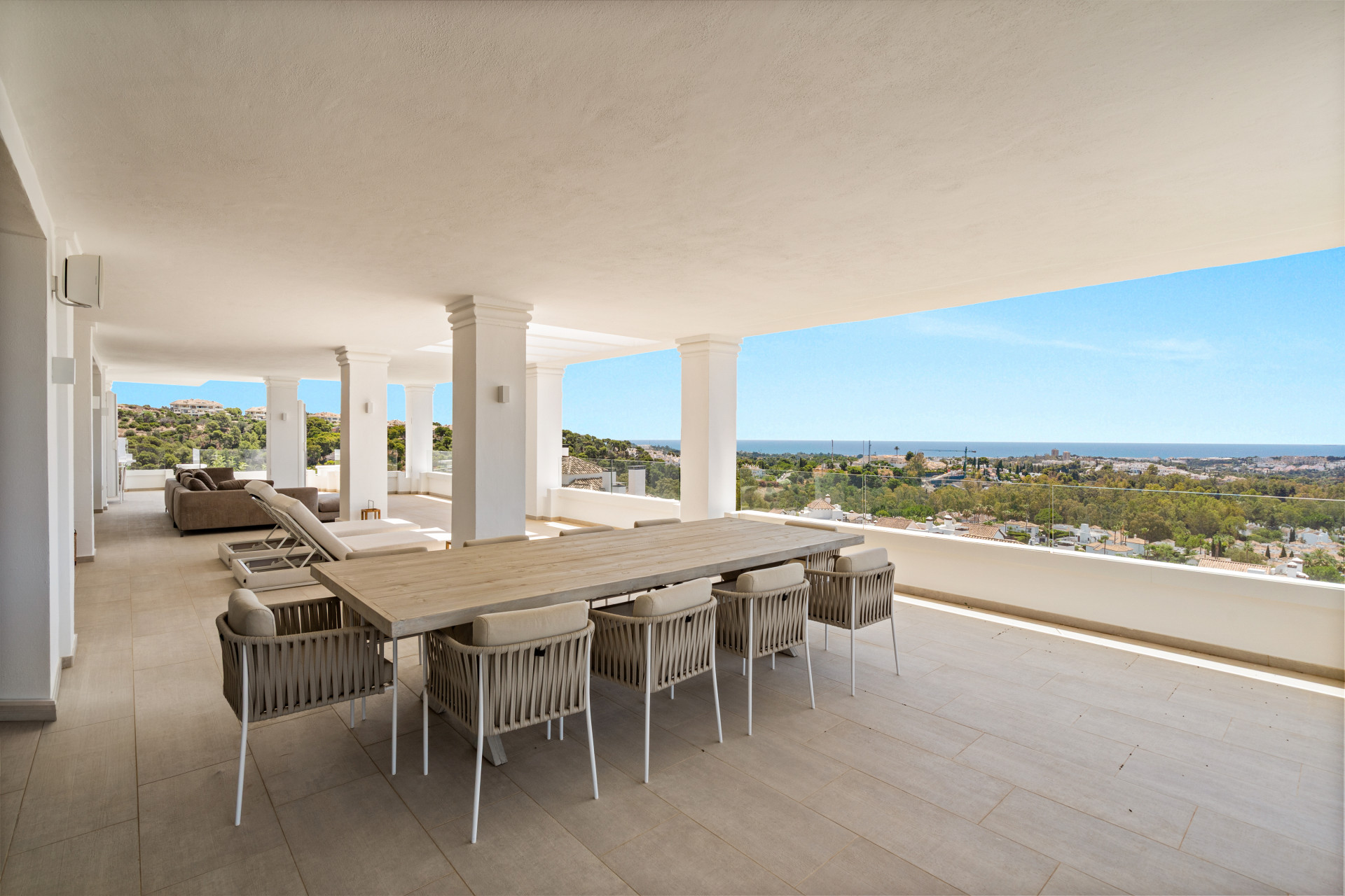Exclusive Whole-Floor Residence with Private Pool | 9 Lions Residences, Nueva Andalucía — photo 2