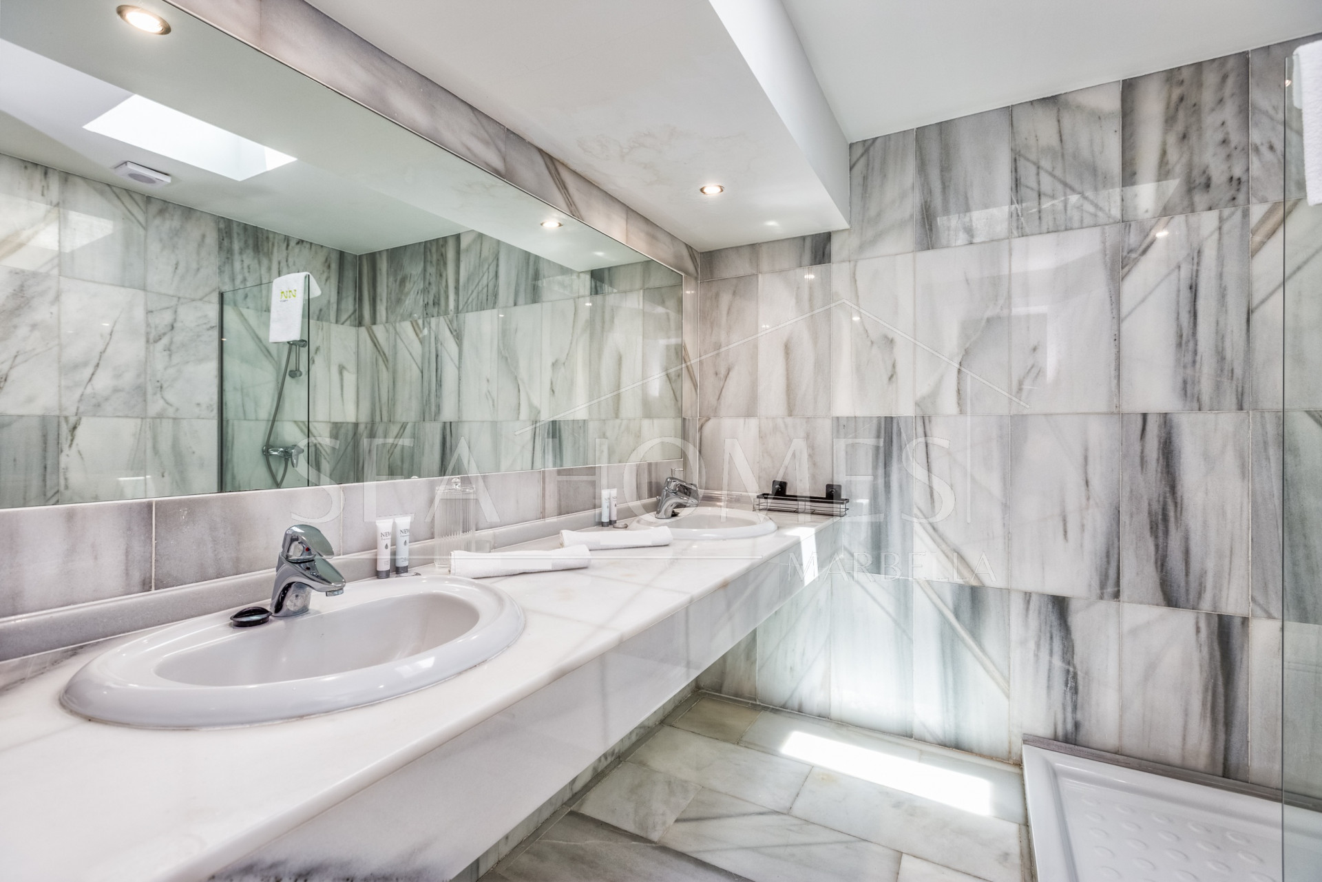 Duplex Apartment in Urb. Parque Botánico, Benahavís