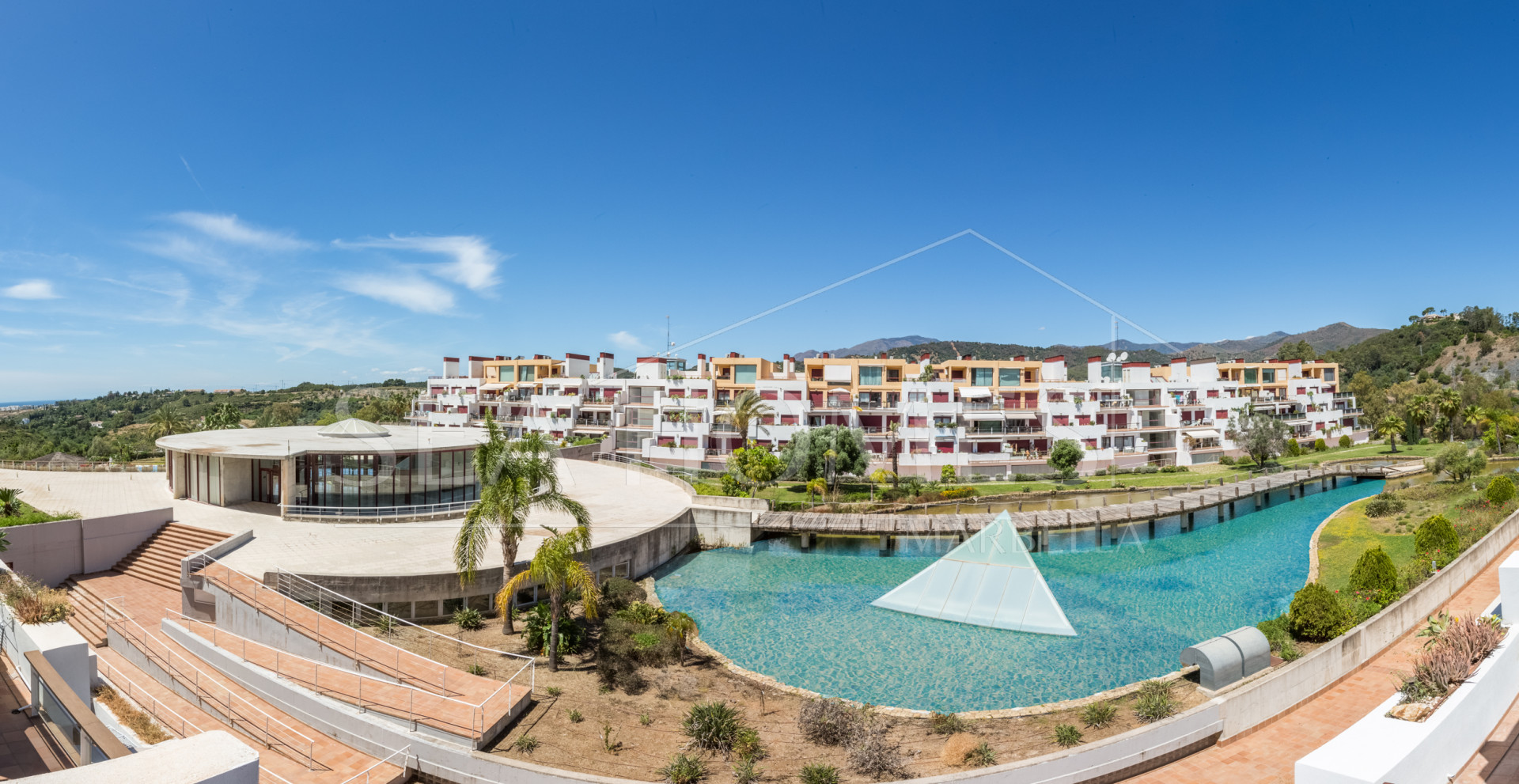 Duplex Apartment in Urb. Parque Botánico, Benahavís