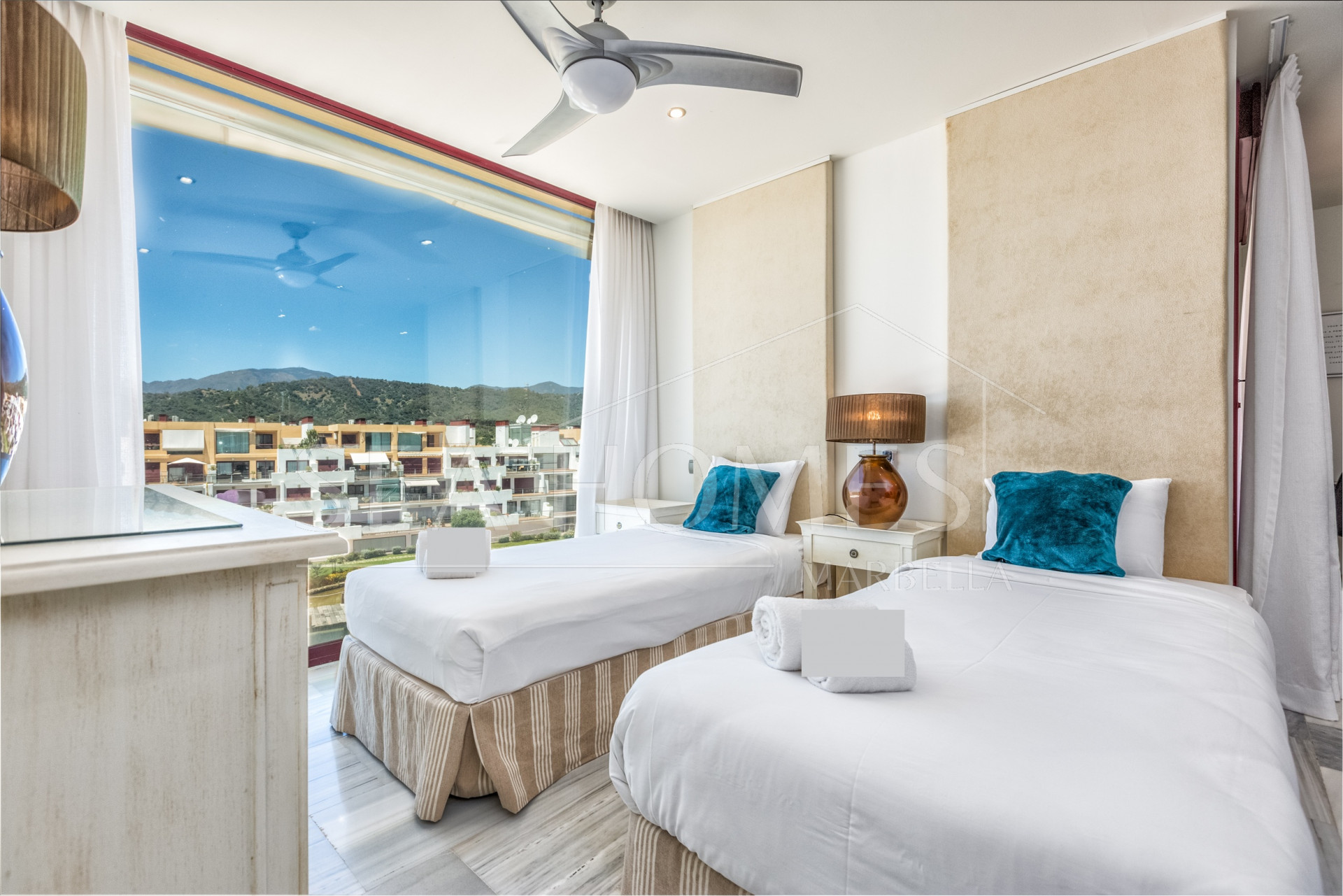 Duplex Apartment in Urb. Parque Botánico, Benahavís