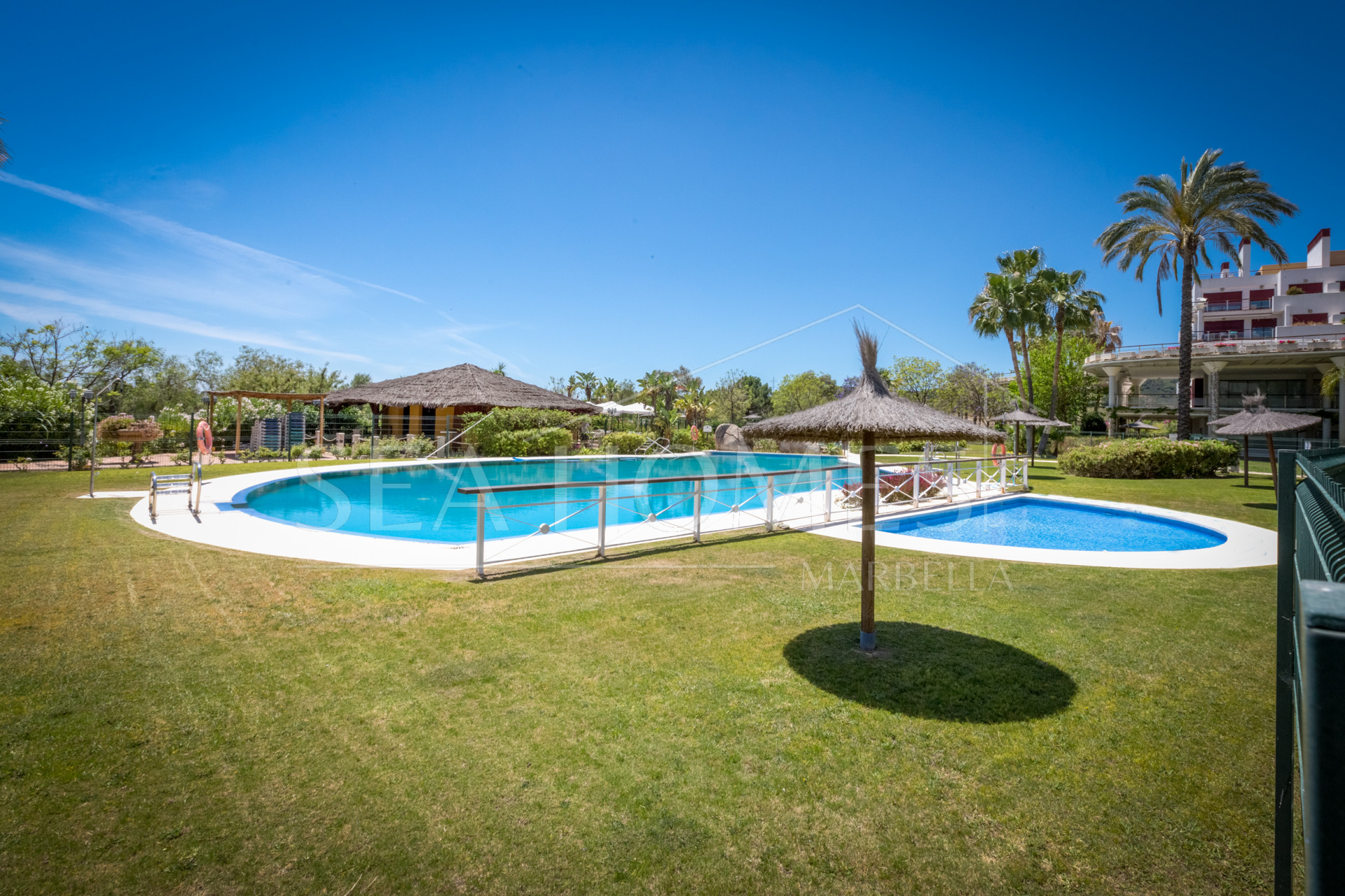 Duplex Apartment in Urb. Parque Botánico, Benahavís