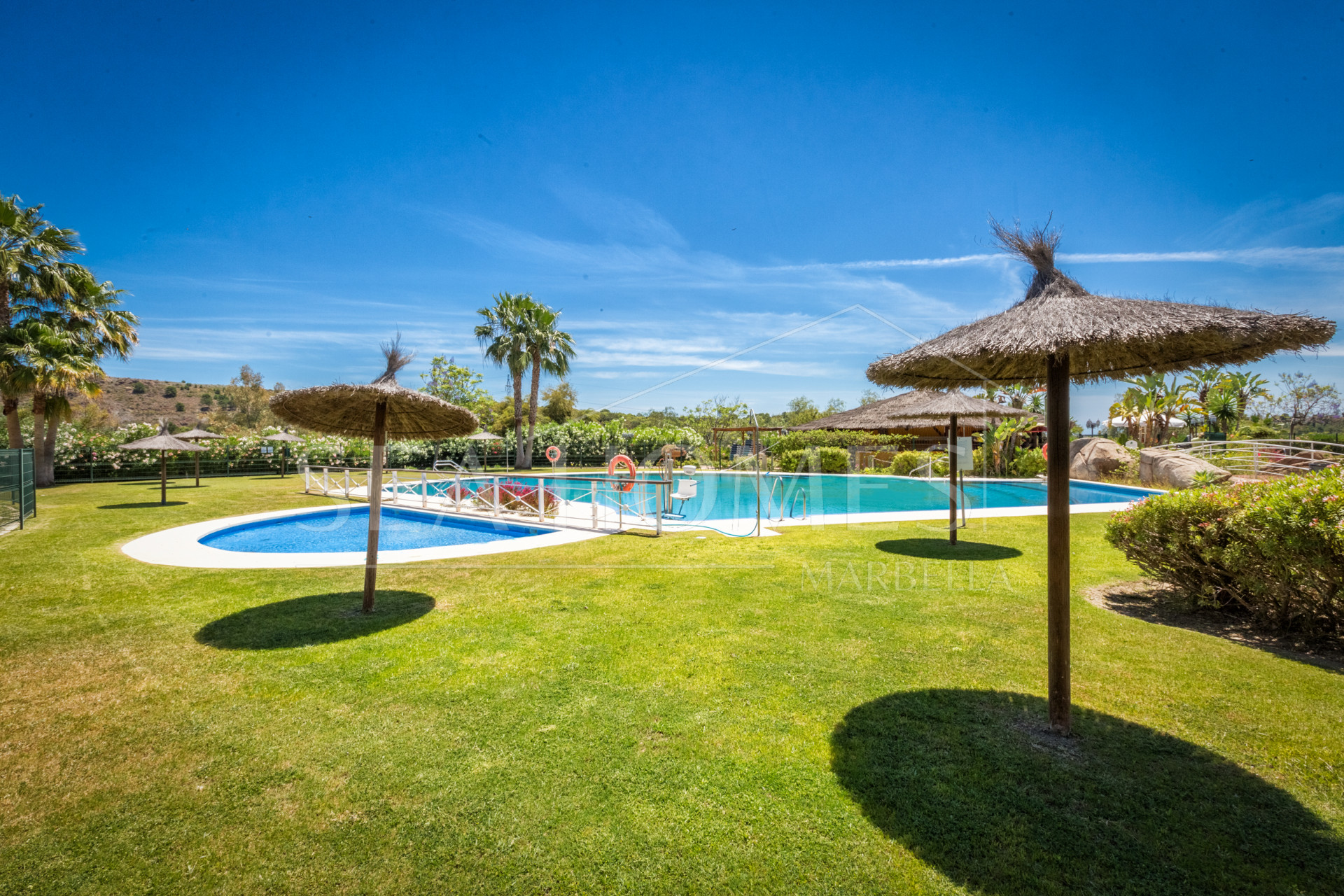 Duplex Apartment in Urb. Parque Botánico, Benahavís