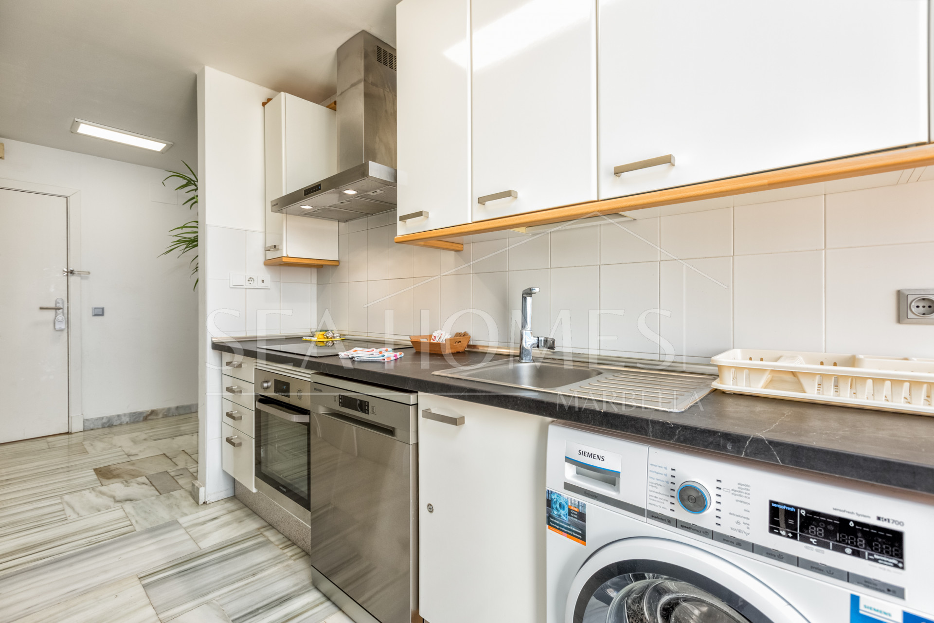 Duplex Apartment in Urb. Parque Botánico, Benahavís