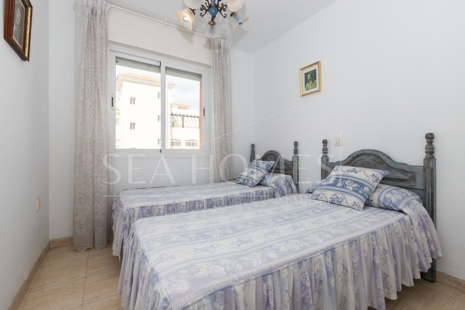 Townhouse in Urb. Bello Horizonte, Estepona