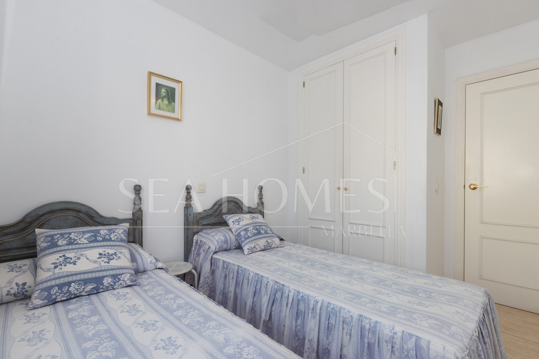 Townhouse in Urb. Bello Horizonte, Estepona