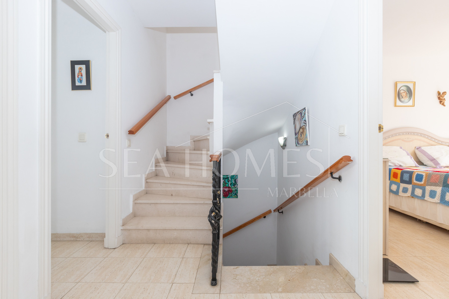 Townhouse in Urb. Bello Horizonte, Estepona