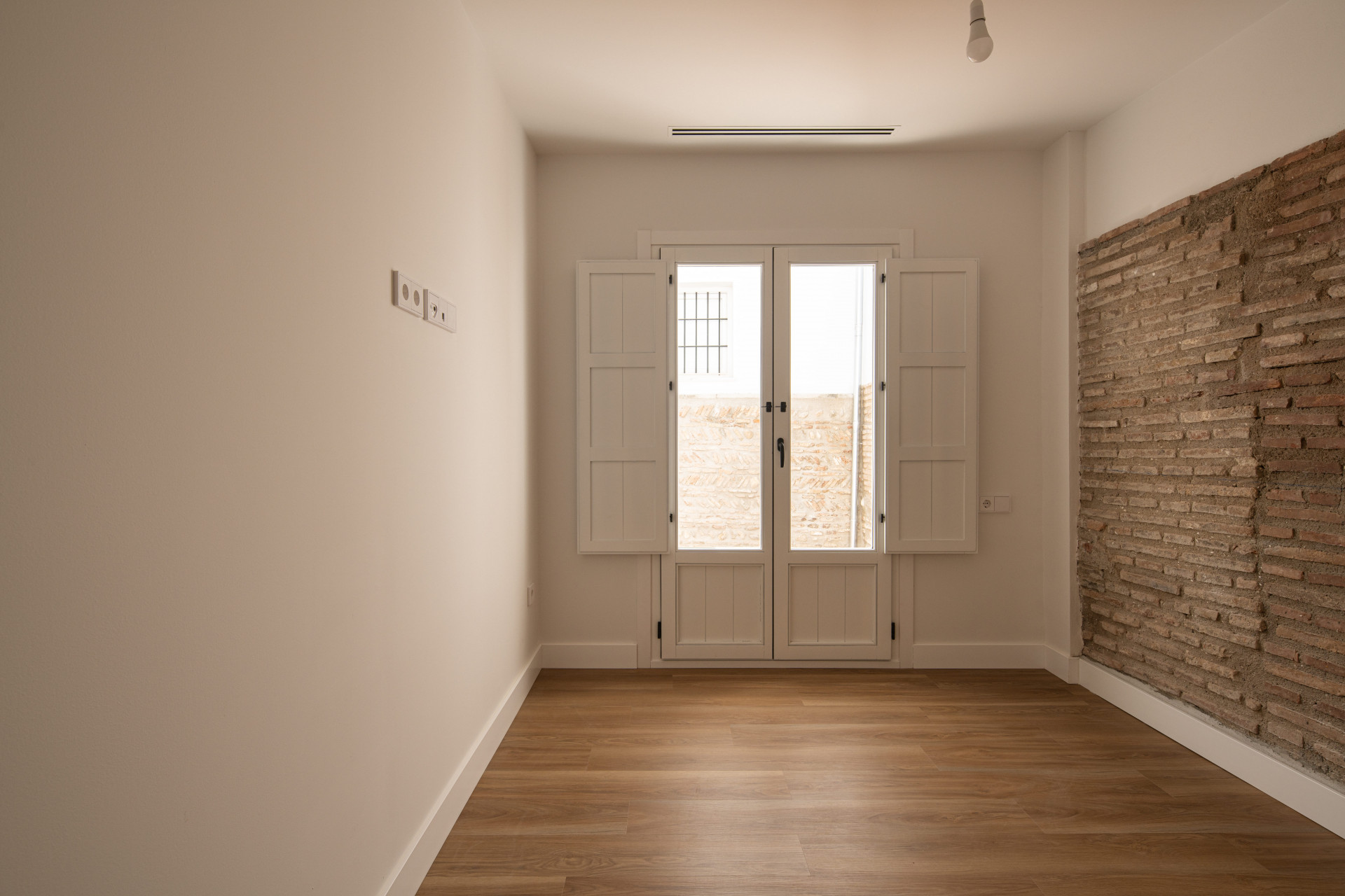 Obra Nueva Granada - Horno de Vidrio