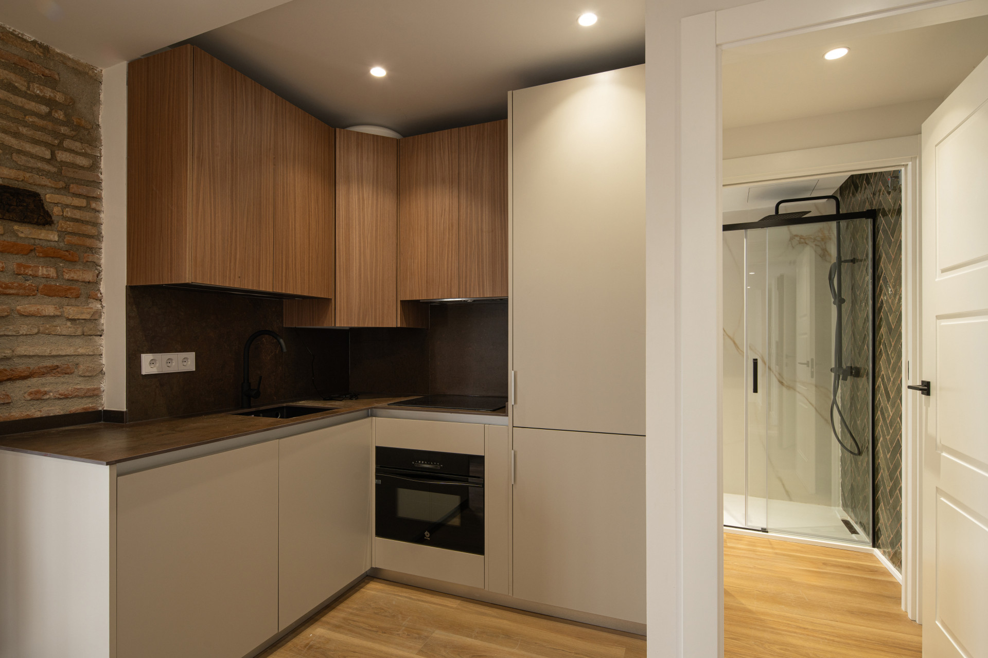 Obra Nueva Granada - Horno de Vidrio
