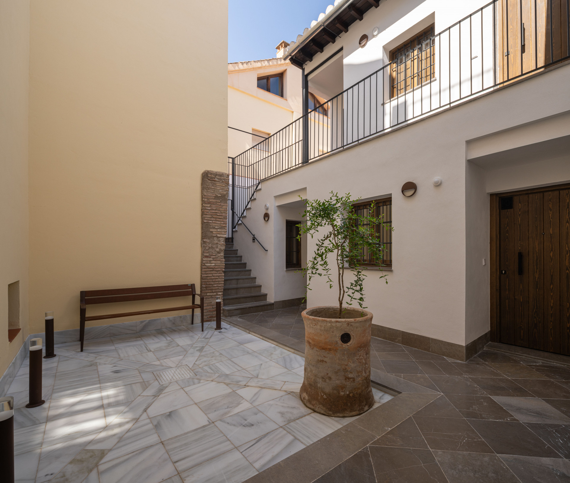 Obra Nueva Granada - Horno de Vidrio