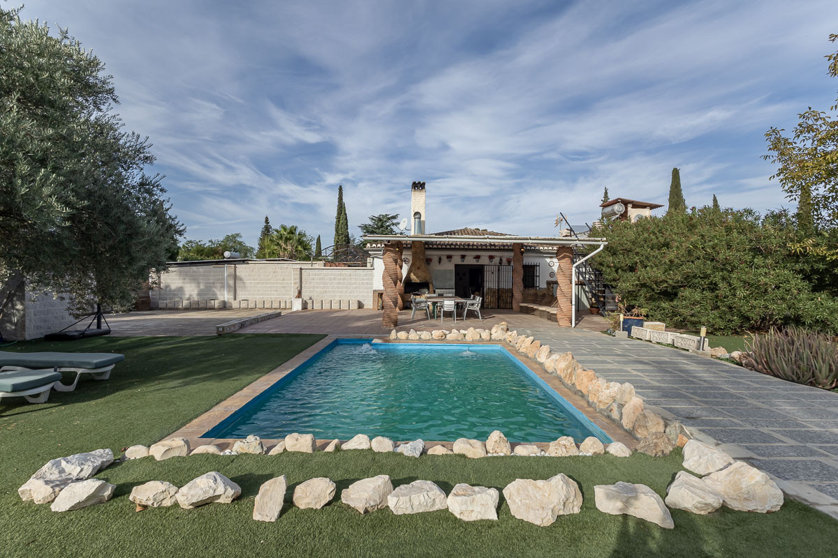 Image 1: Finca - Cortijo For sale, , €475,000 [EAMs695792]