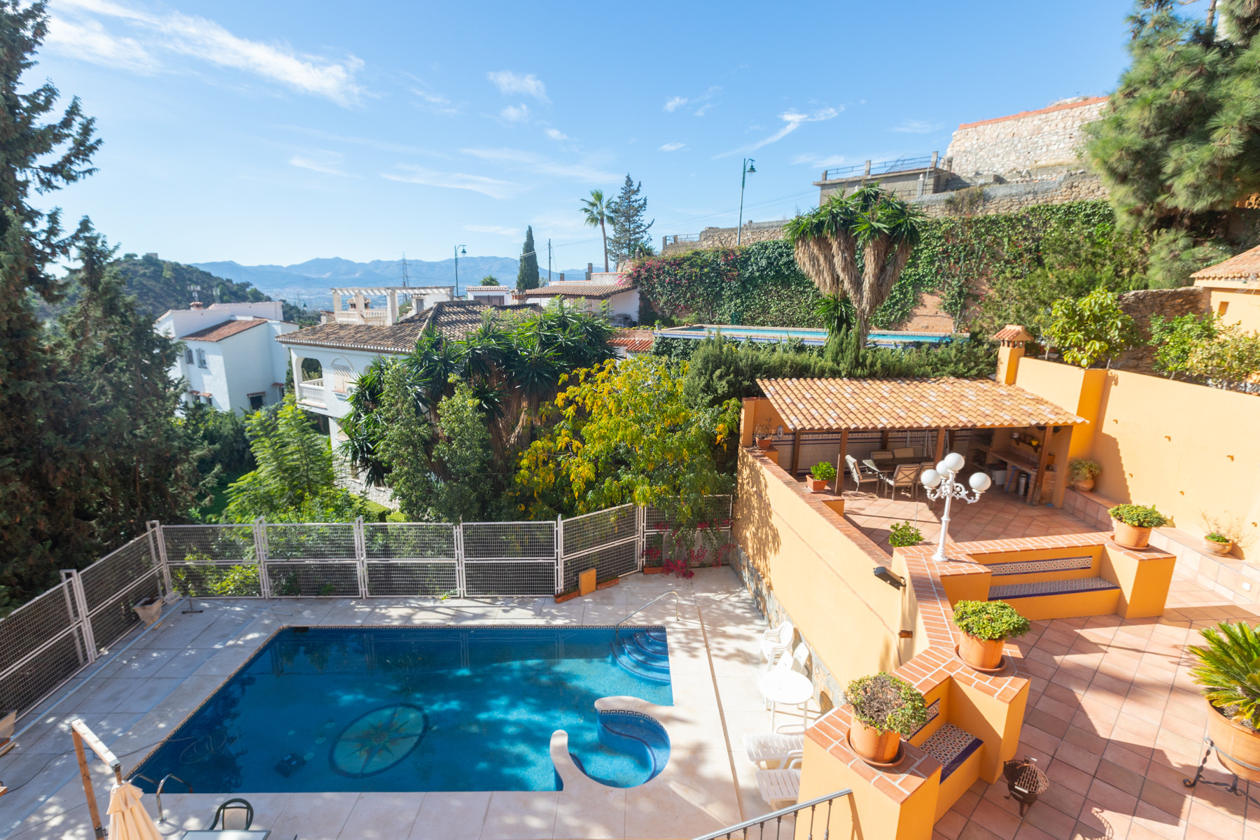 Detached villa in El Atabal with sea views