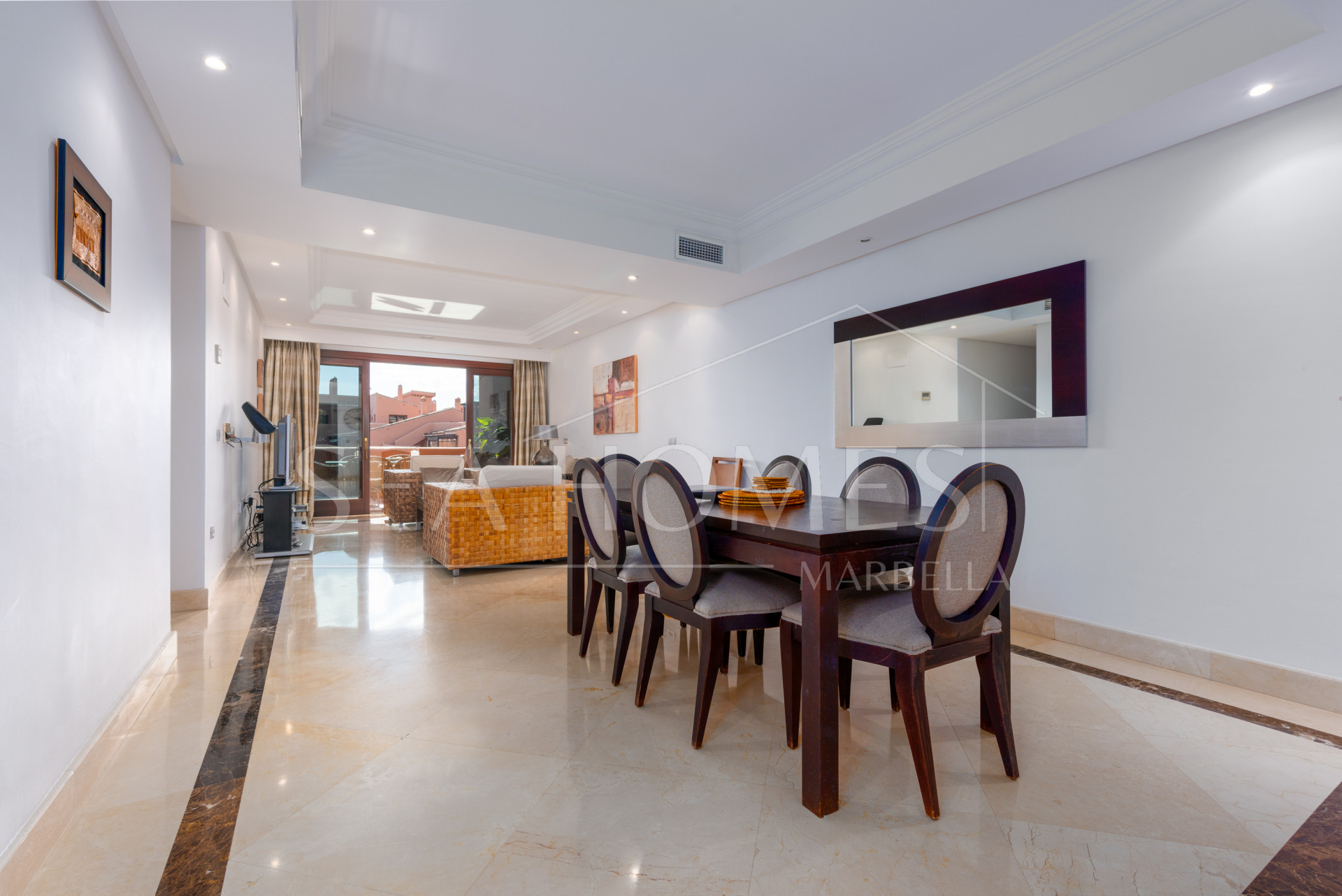 Beautiful 3 bed 2 bath apartment in Mar Azul