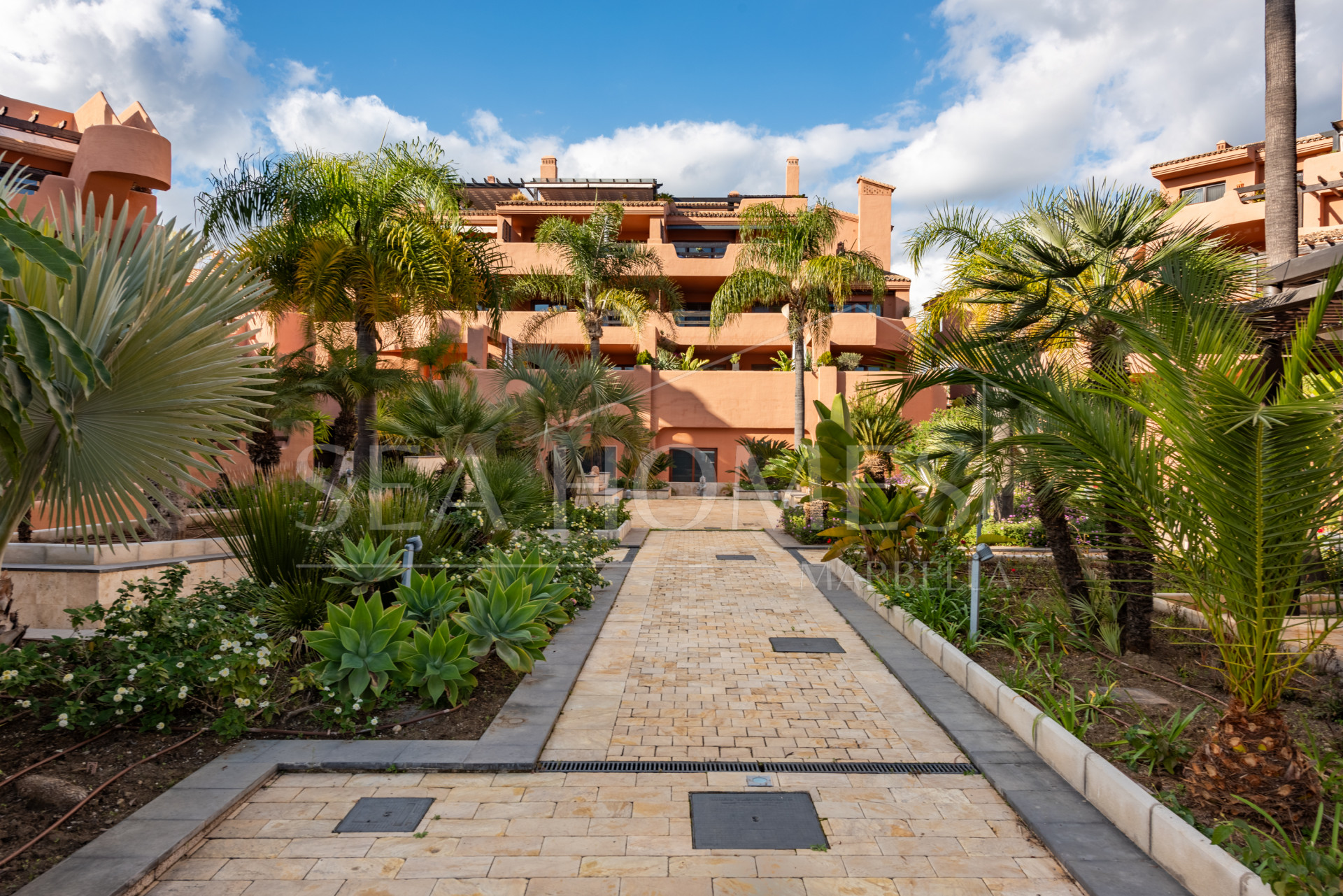 Beautiful 3 bed 2 bath apartment in Mar Azul