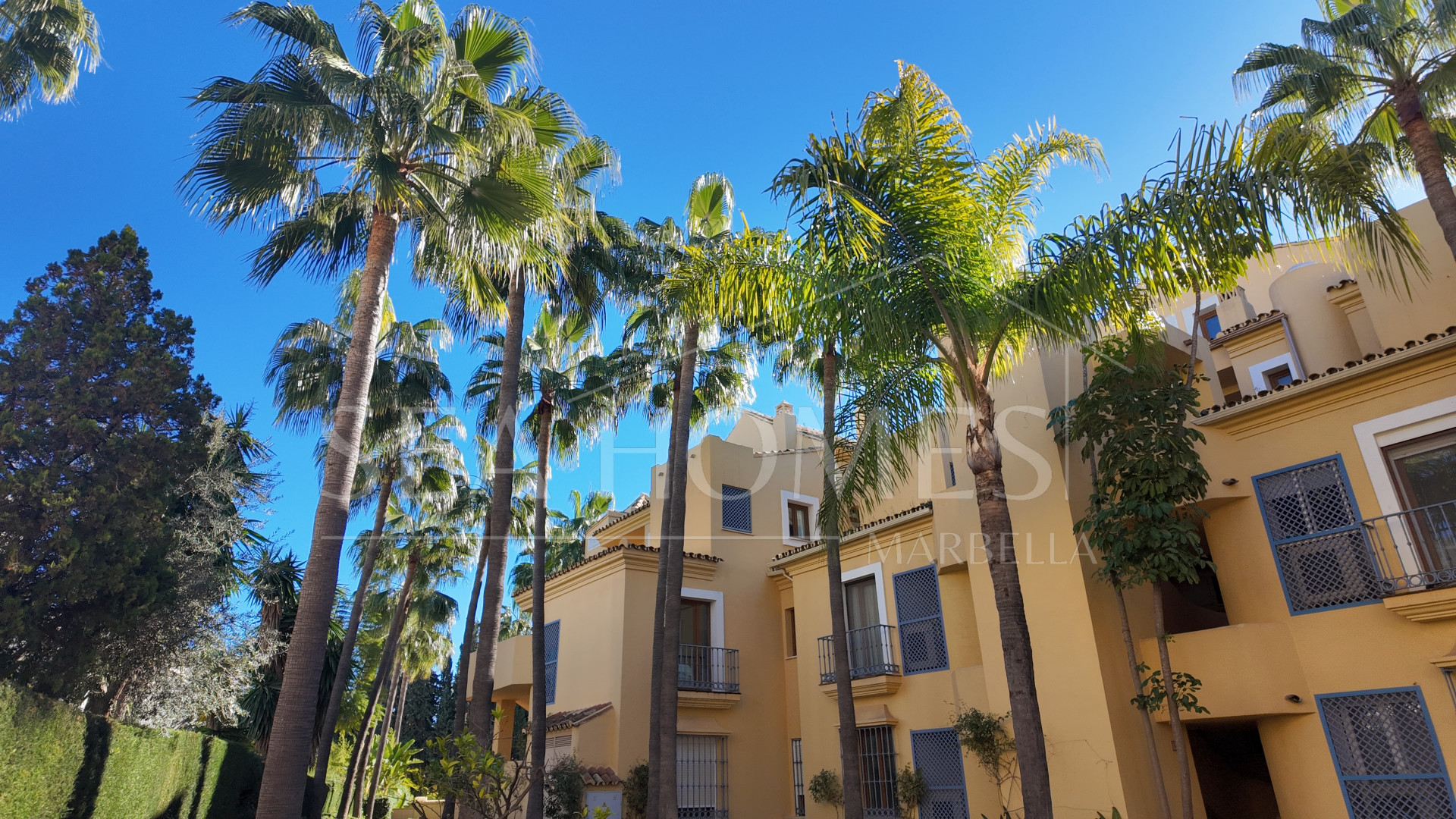 Charming 3-Bedroom Apartment in a Peaceful Gated Community in Nagüeles
