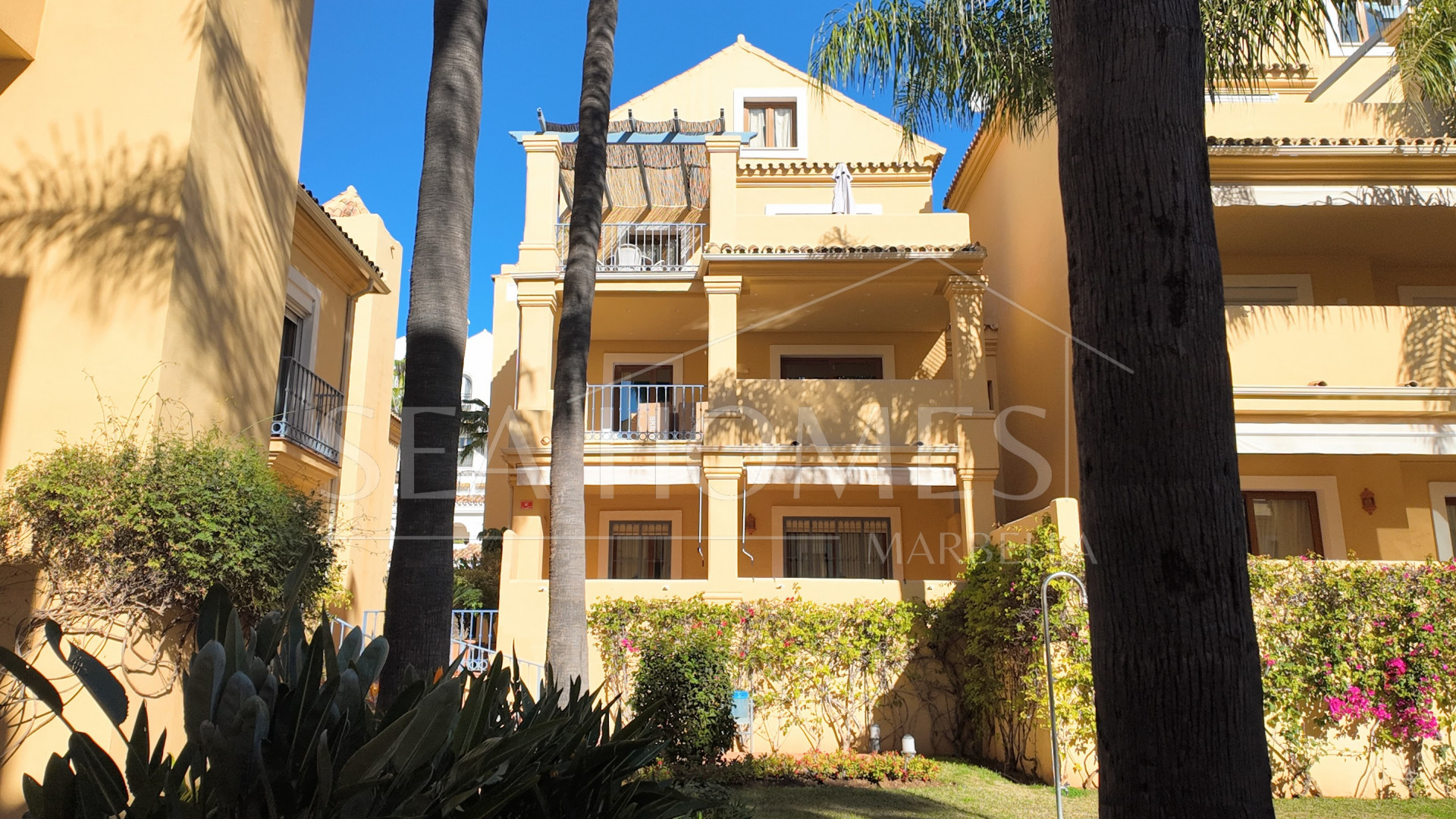 Charming 3-Bedroom Apartment in a Peaceful Gated Community in Nagüeles