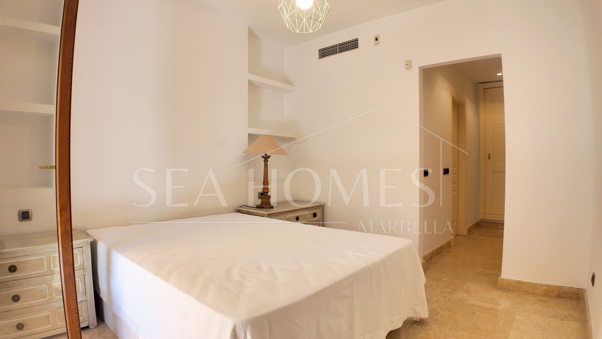 Charming 3-Bedroom Apartment in a Peaceful Gated Community in Nagüeles
