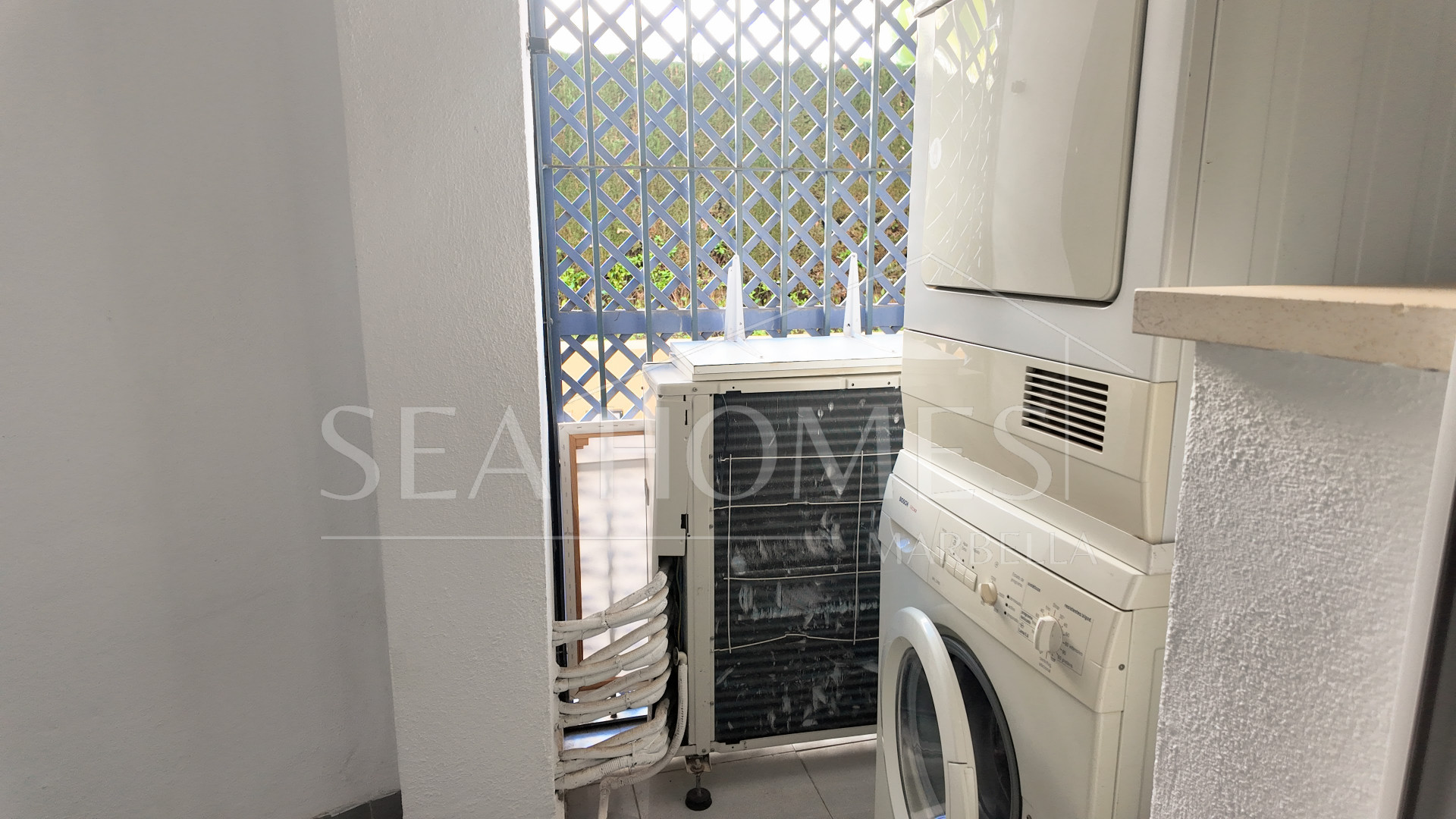 Charming 3-Bedroom Apartment in a Peaceful Gated Community in Nagüeles